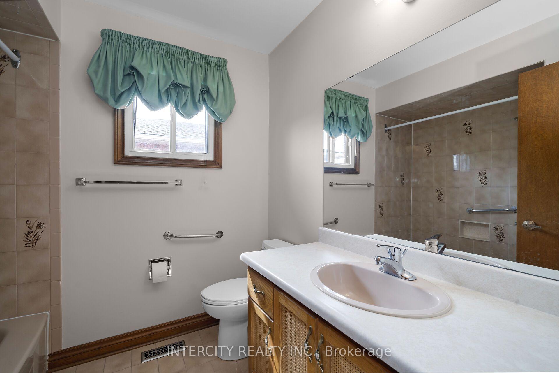 Photo 89 of 57 Kaiser Drive, Vaughan, West Woodbridge — HOMEH