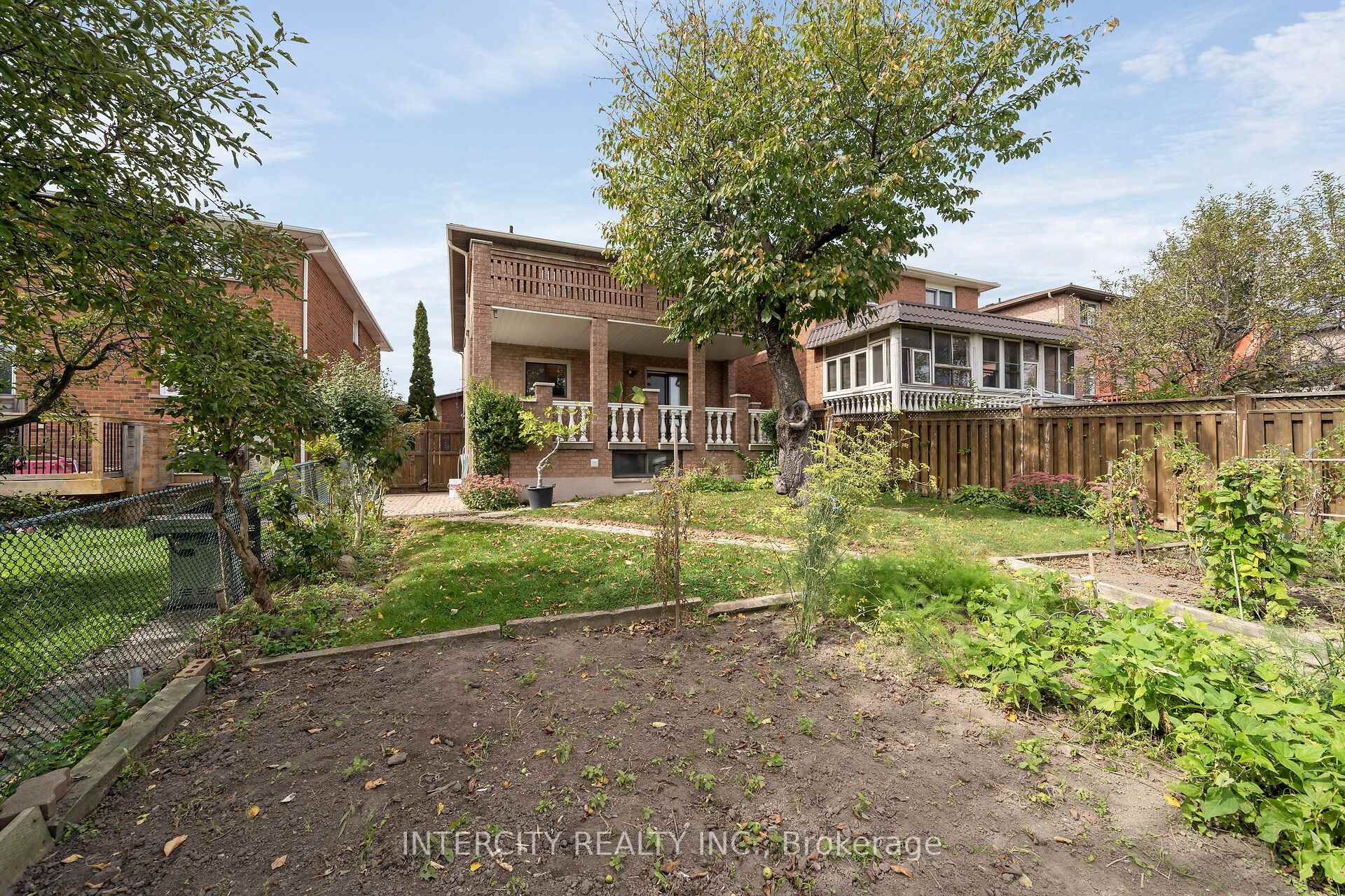 Photo 97 of 57 Kaiser Drive, Vaughan, West Woodbridge — HOMEH
