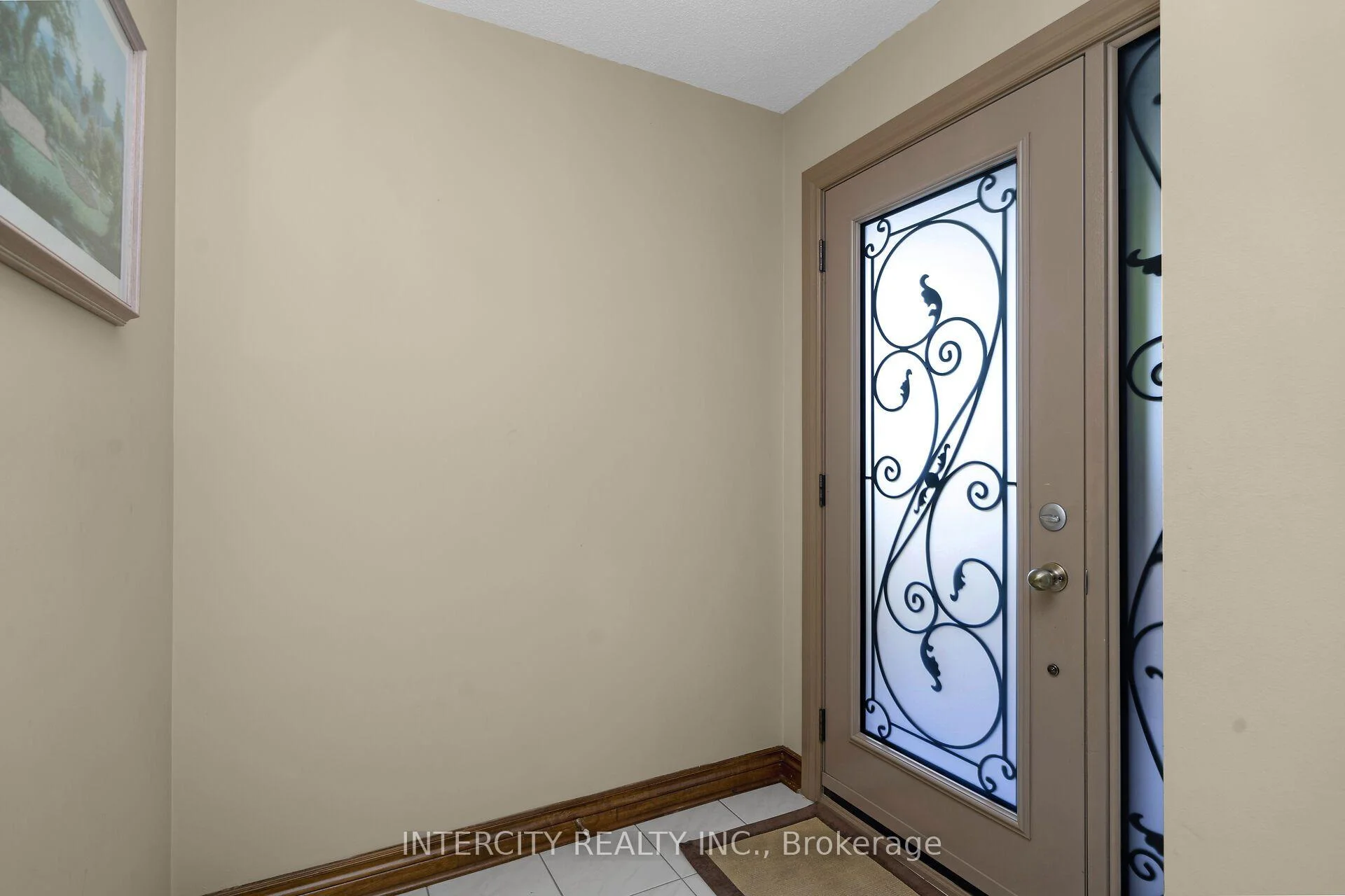 Photo 8 of 57 Kaiser Drive, Vaughan, West Woodbridge — HOMEH