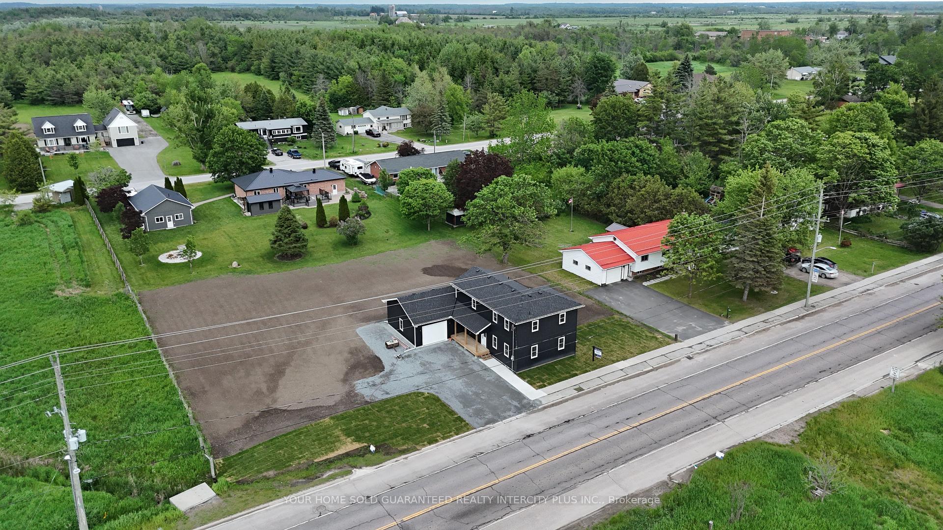 Photo 19 of 2385 Highway 12, Ramara, Brechin — HOMEH