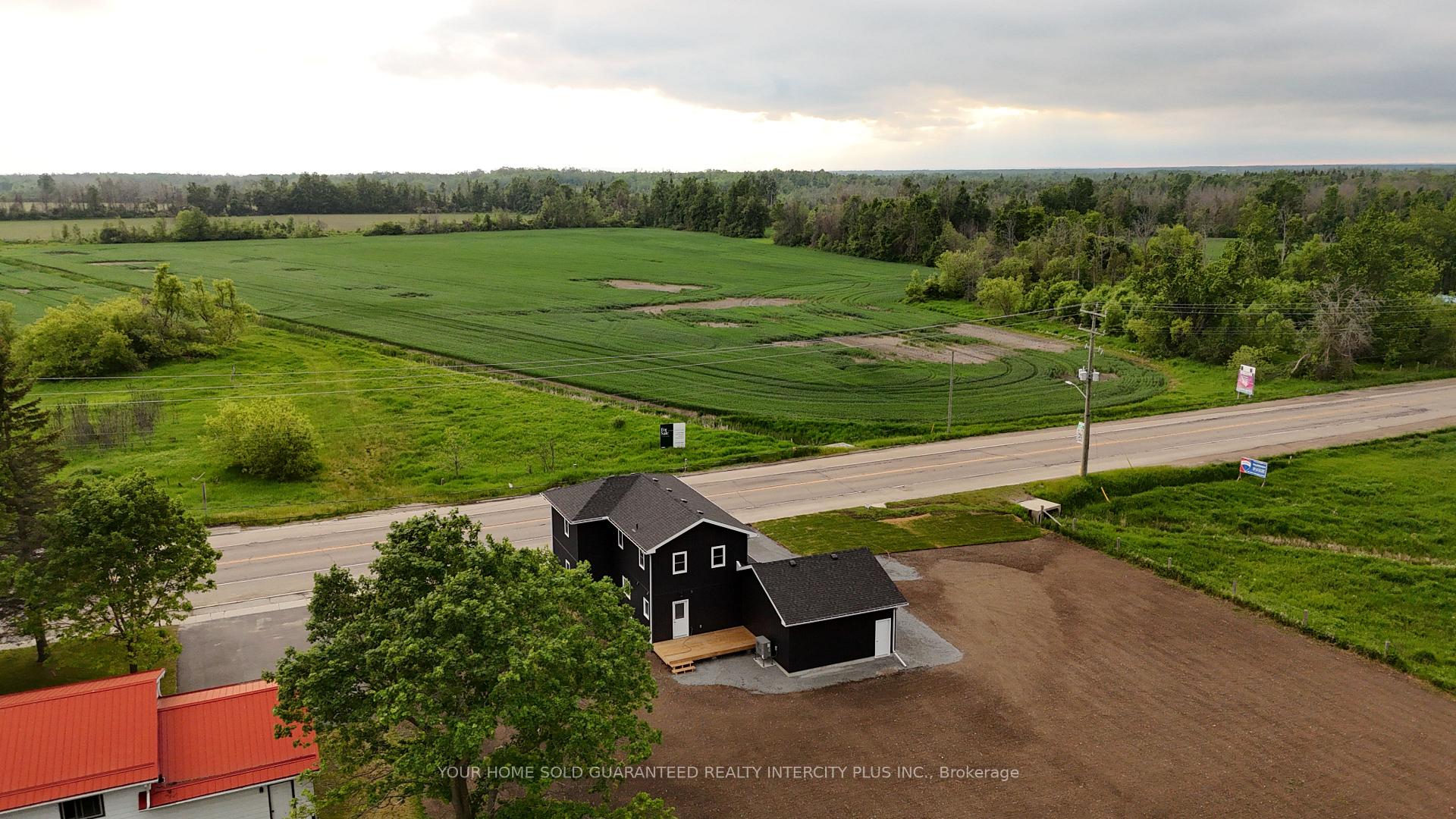 Photo 21 of 2385 Highway 12, Ramara, Brechin — HOMEH