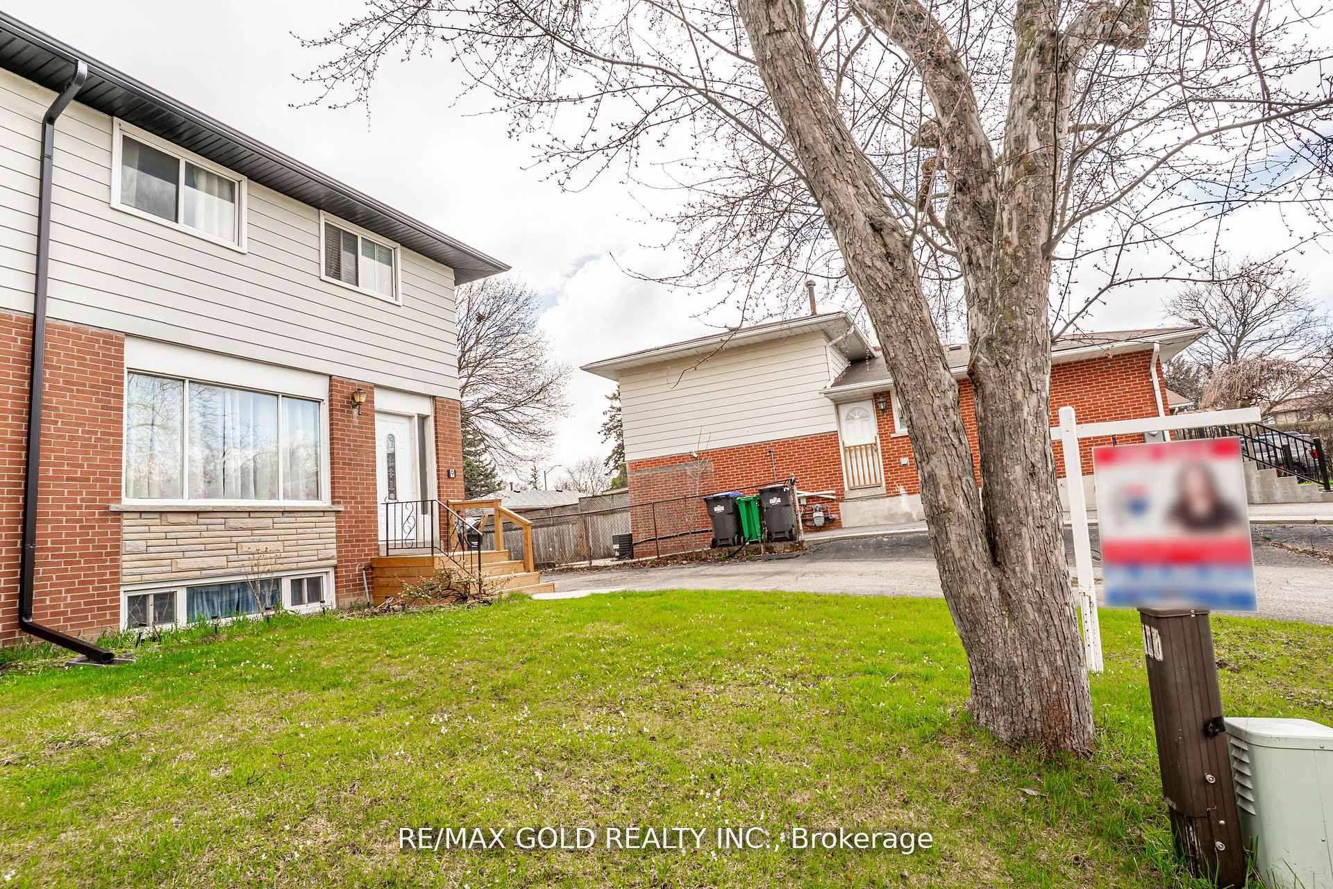 Photo 2 of 9 Mordon Court, Brampton, Madoc — HOMEH
