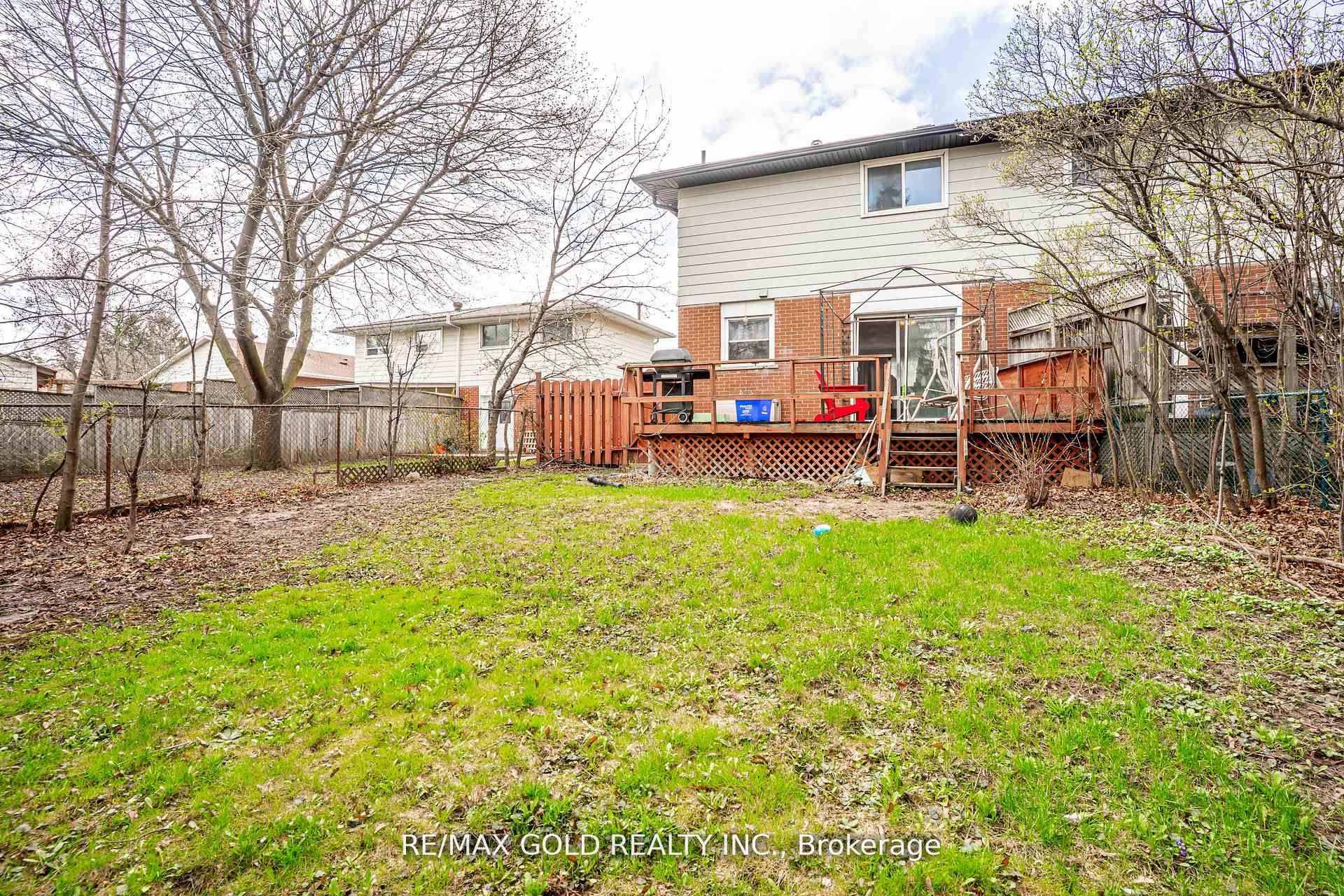 Photo 28 of 9 Mordon Court, Brampton, Madoc — HOMEH
