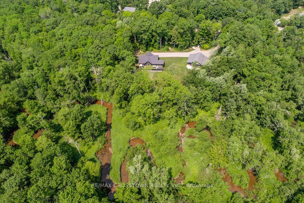 Photo 5 of 1445 Beiers Road, Gravenhurst, Morrison — HOMEH