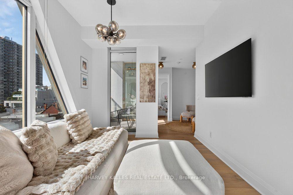 Photo 7 of Unit 510, 151 Avenue Road, Toronto, The Annex — HOMEH