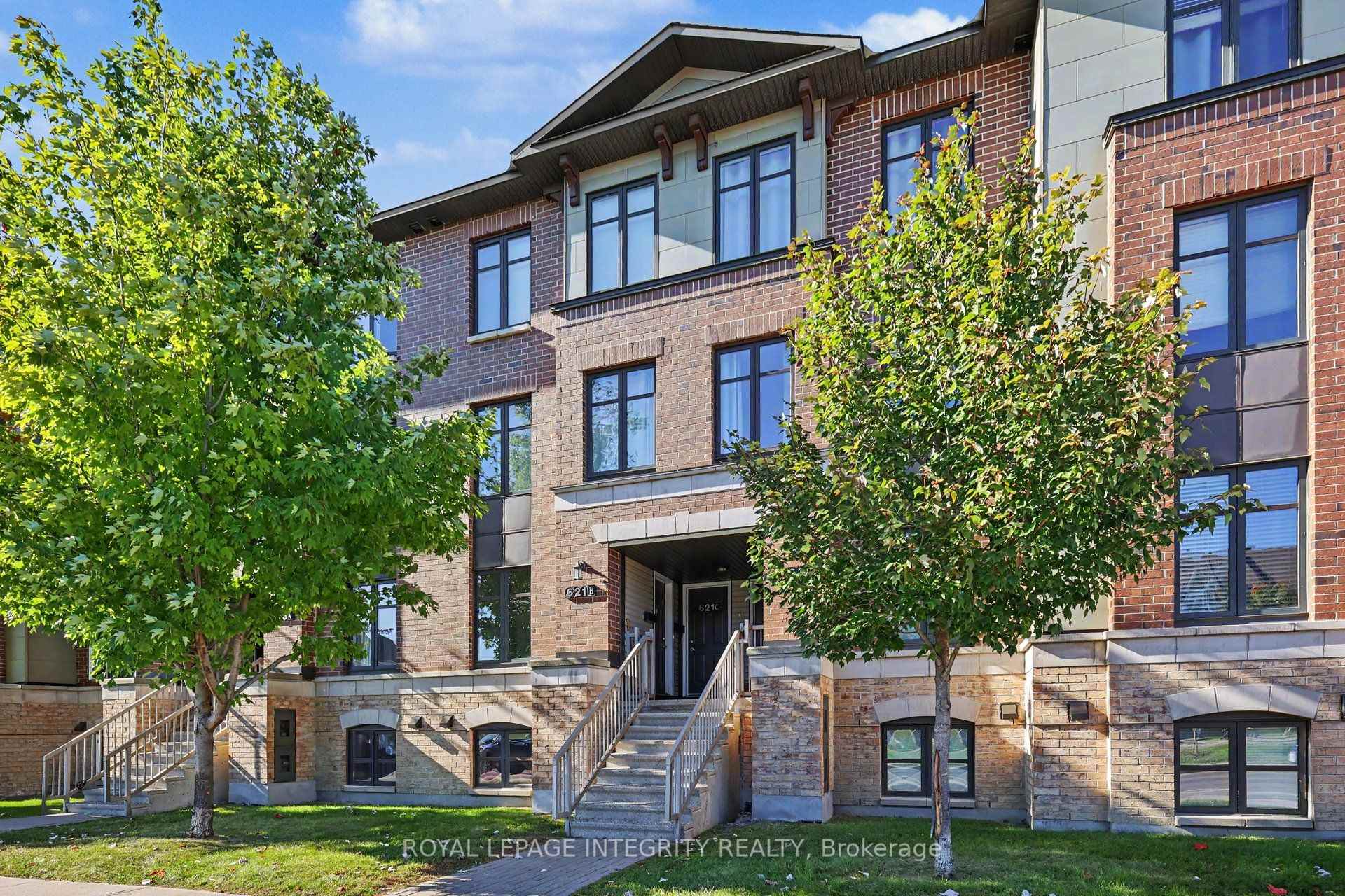 Photo 1 of Unit B, 621 Chapman Mills Drive, Ottawa, Barrhaven - Strandherd — HOMEH