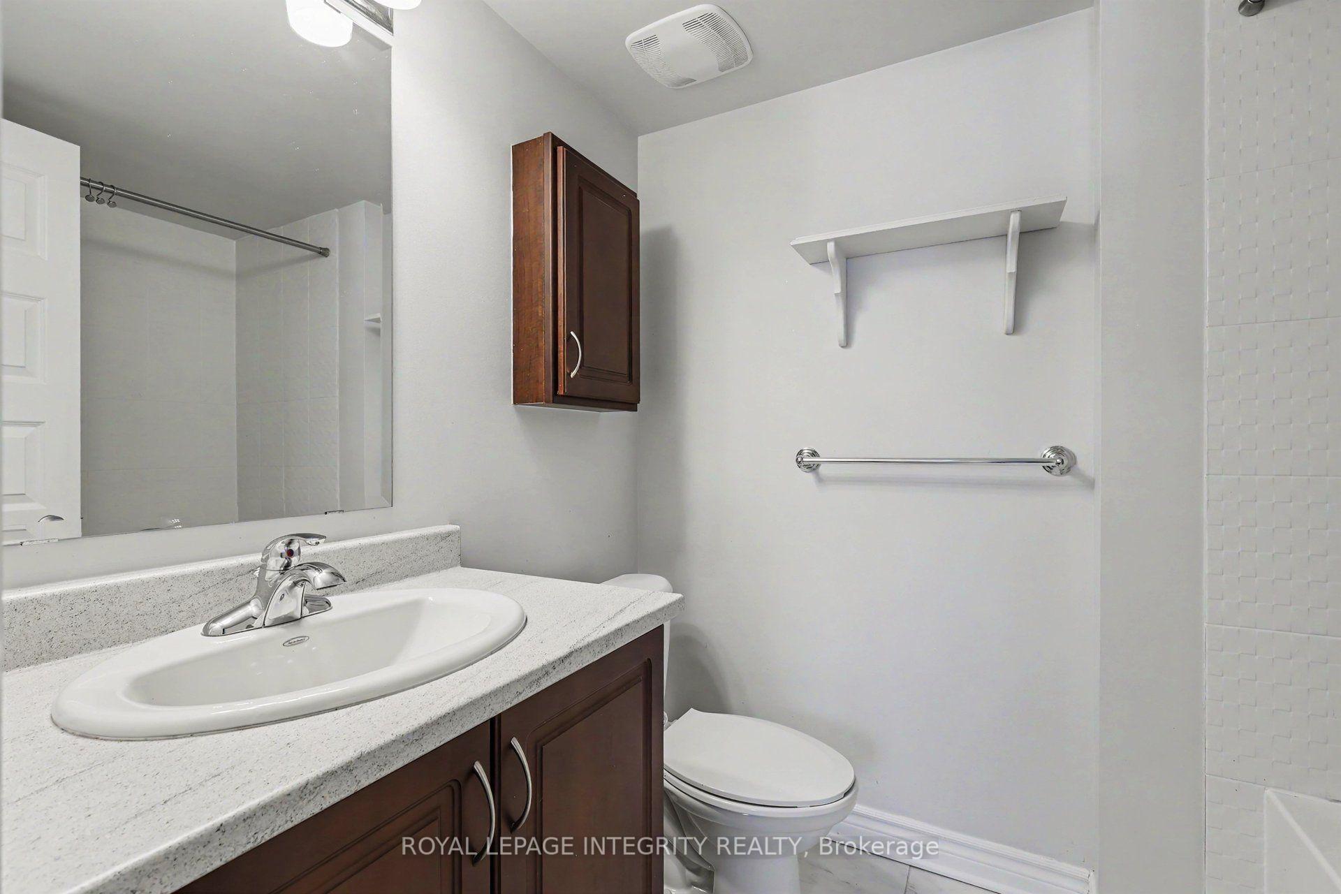 Photo 7 of Unit B, 621 Chapman Mills Drive, Ottawa, Barrhaven - Strandherd — HOMEH