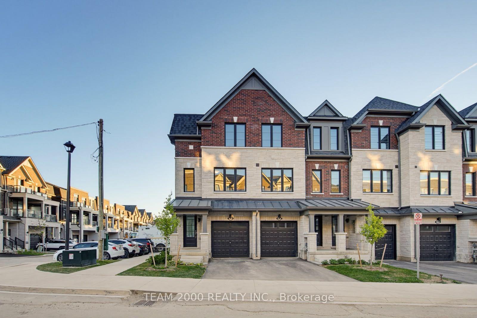 Photo 2 of 5880 Saigon Street, Mississauga, East Credit — HOMEH