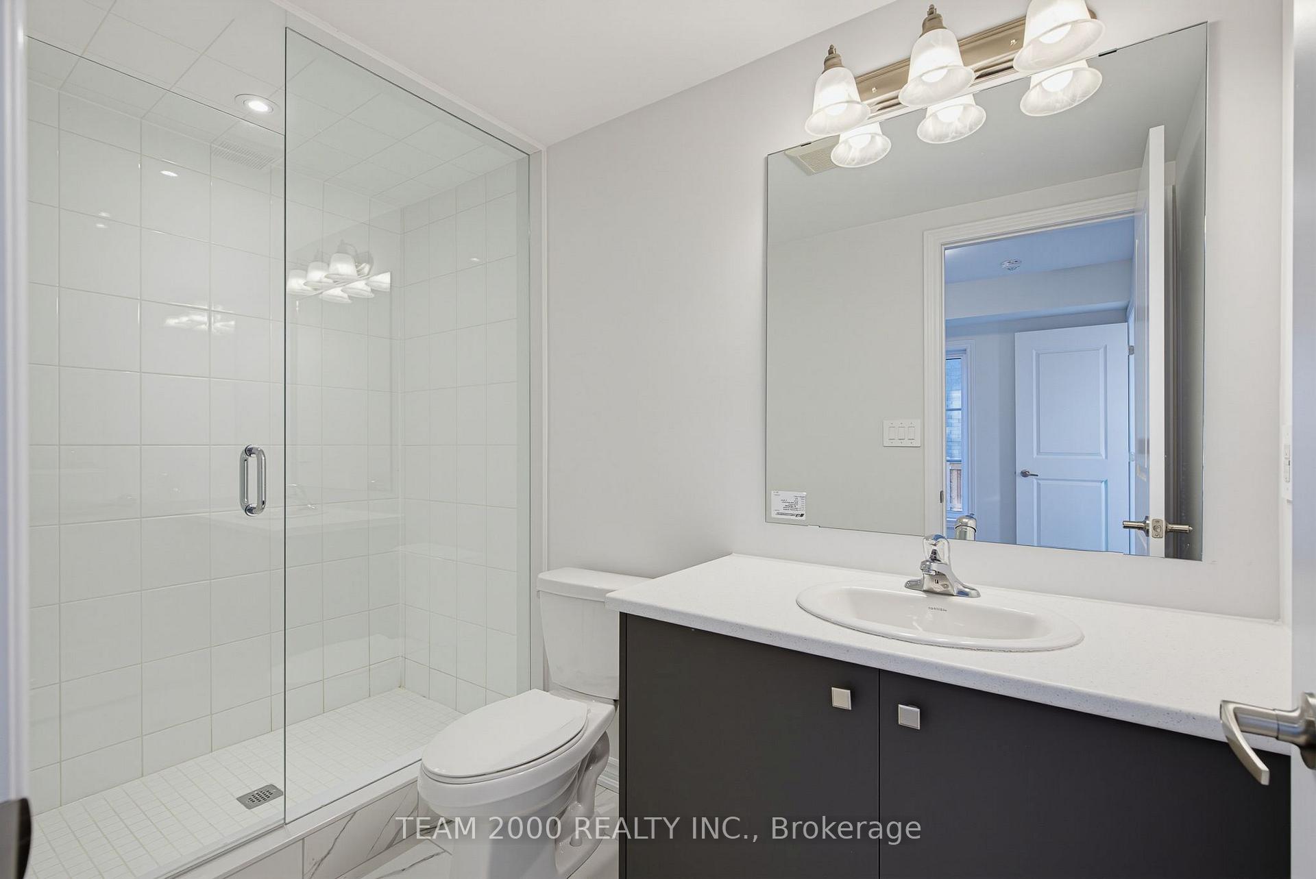 Photo 6 of 5880 Saigon Street, Mississauga, East Credit — HOMEH