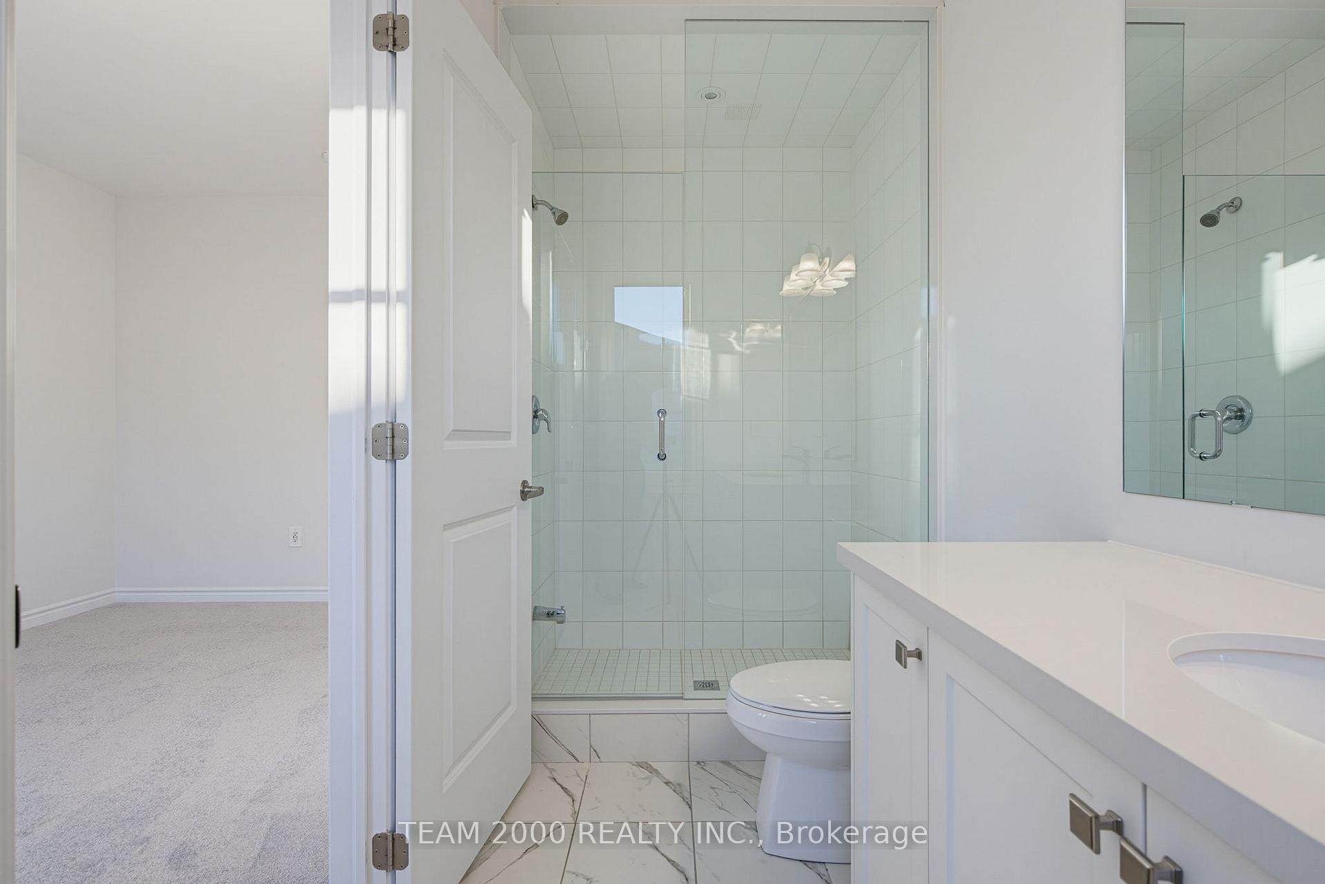Photo 21 of 5880 Saigon Street, Mississauga, East Credit — HOMEH