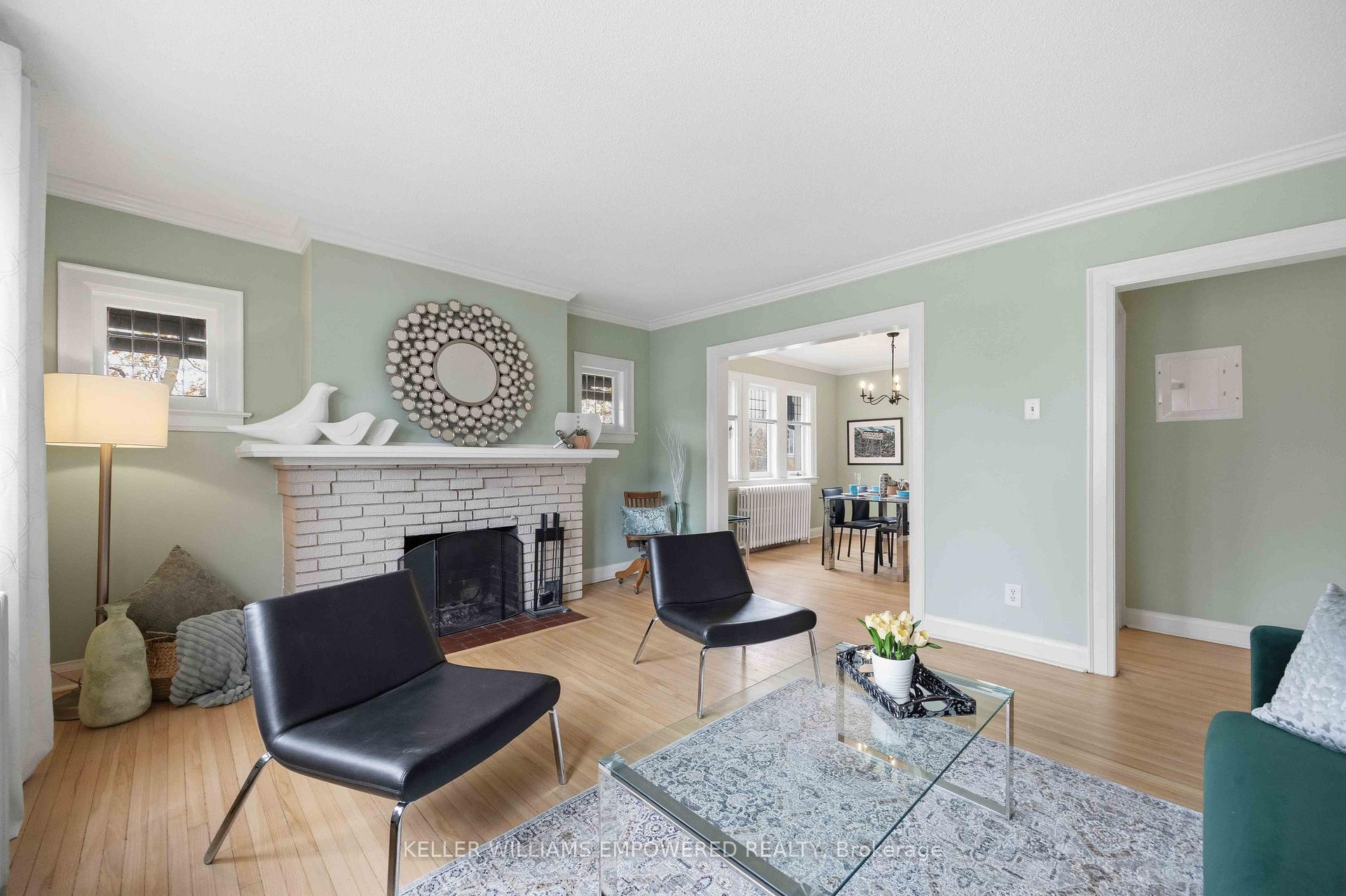Photo 4 of Unit 7, 313 Lonsdale Road, Toronto, Casa Loma — HOMEH