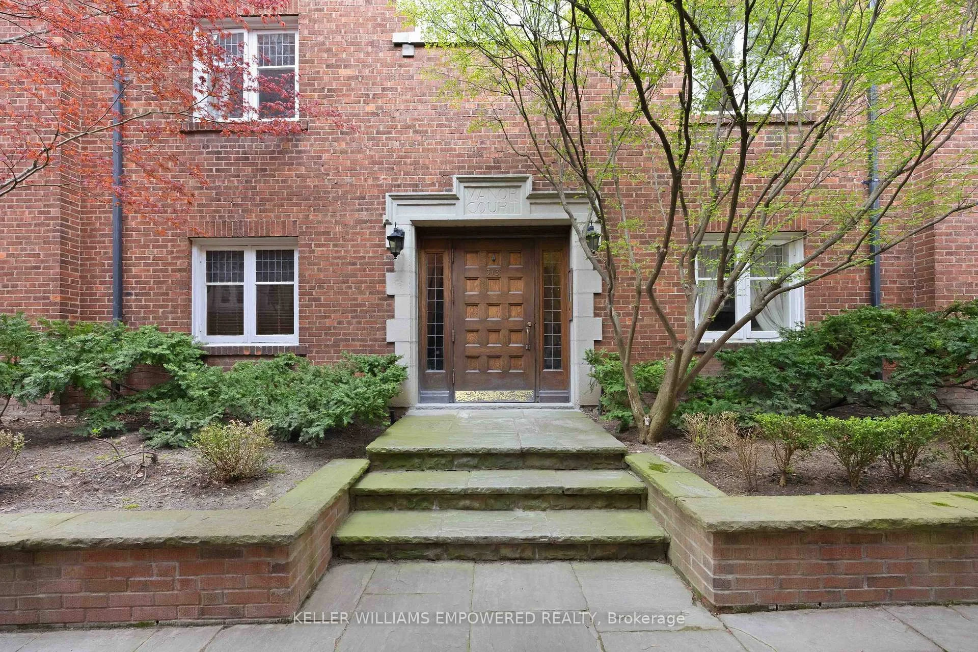 Photo 10 of Unit 7, 313 Lonsdale Road, Toronto, Casa Loma — HOMEH
