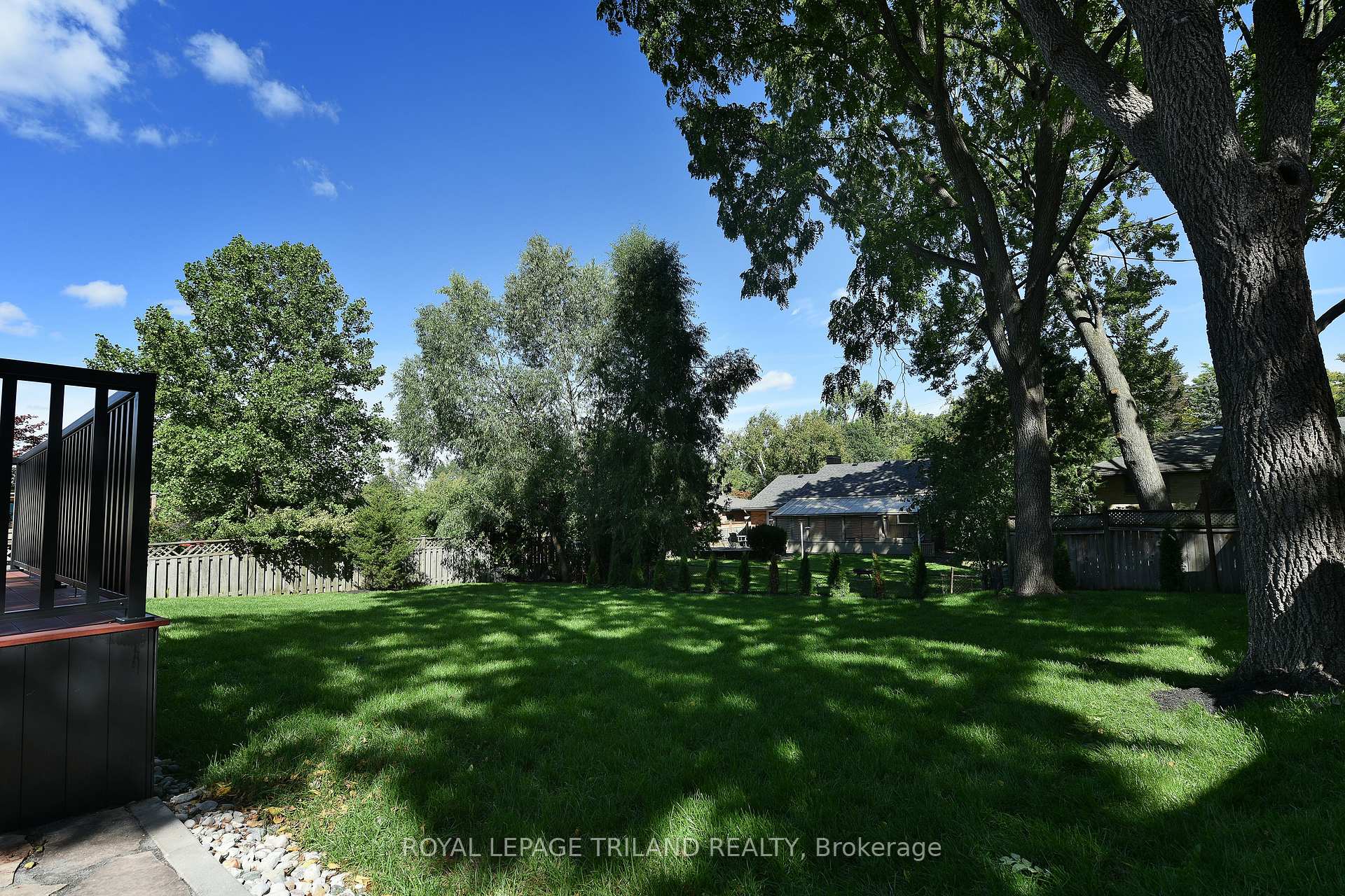 Photo 32 of 12 Mountsfield Drive, London, South G — HOMEH