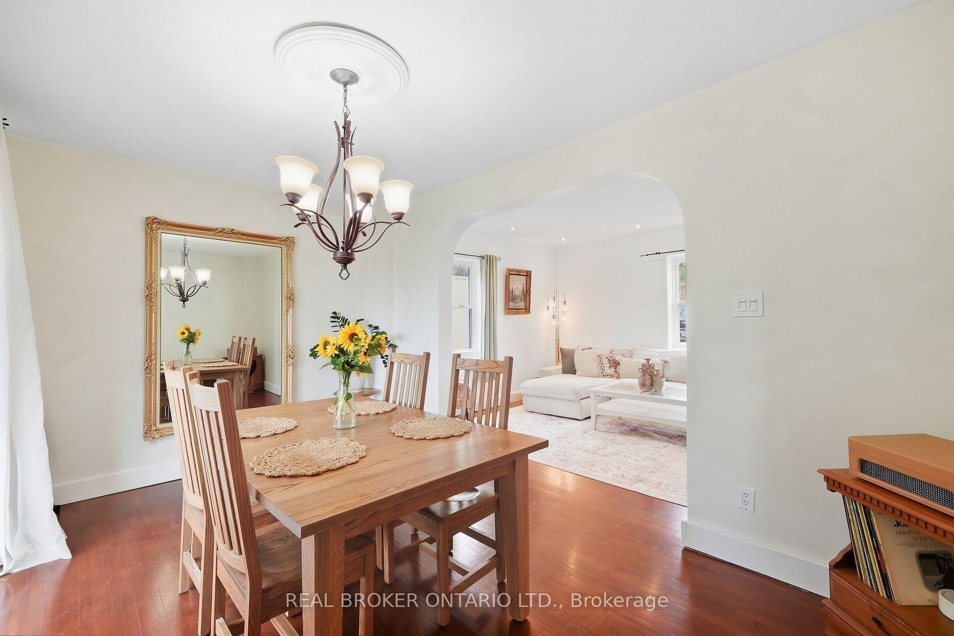Photo 11 of 22 Temperance Street, Perth East, Milverton — HOMEH