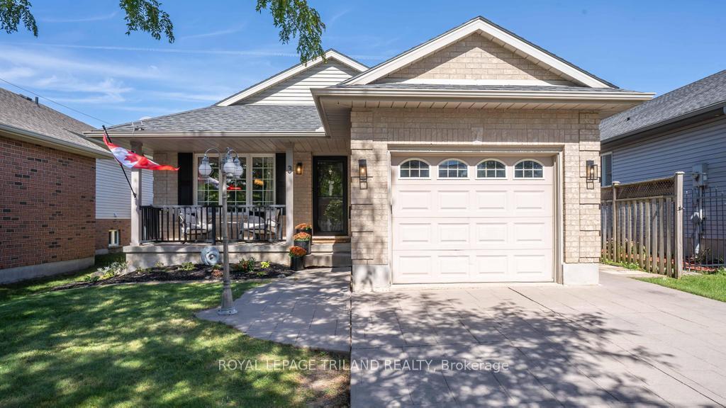 Photo 1 of 3 Cottonwood Drive, St. Thomas — HOMEH