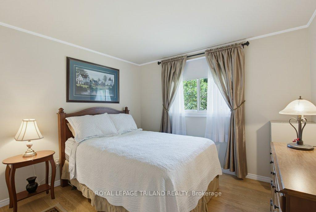 Photo 18 of 5 Warren Crescent, St. Thomas — HOMEH
