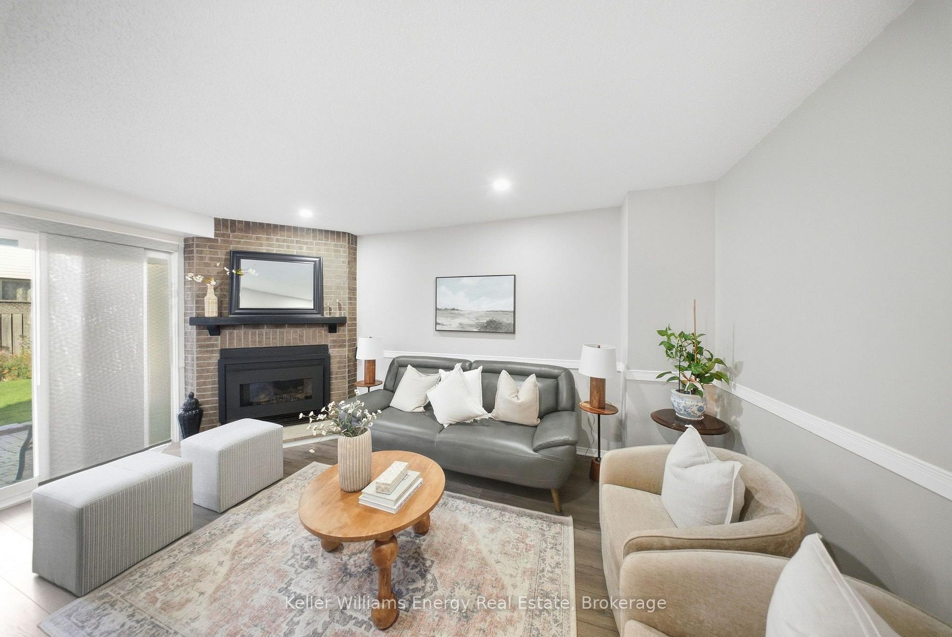 Photo 19 of 1083 Ridge Valley Drive, Oshawa, Pinecrest — HOMEH