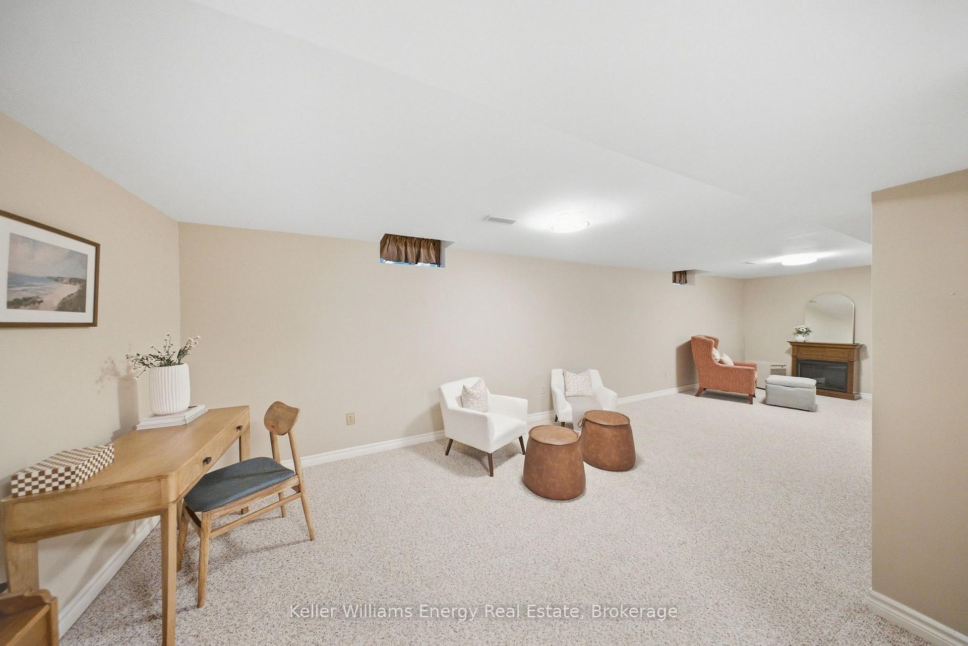 Photo 38 of 1083 Ridge Valley Drive, Oshawa, Pinecrest — HOMEH