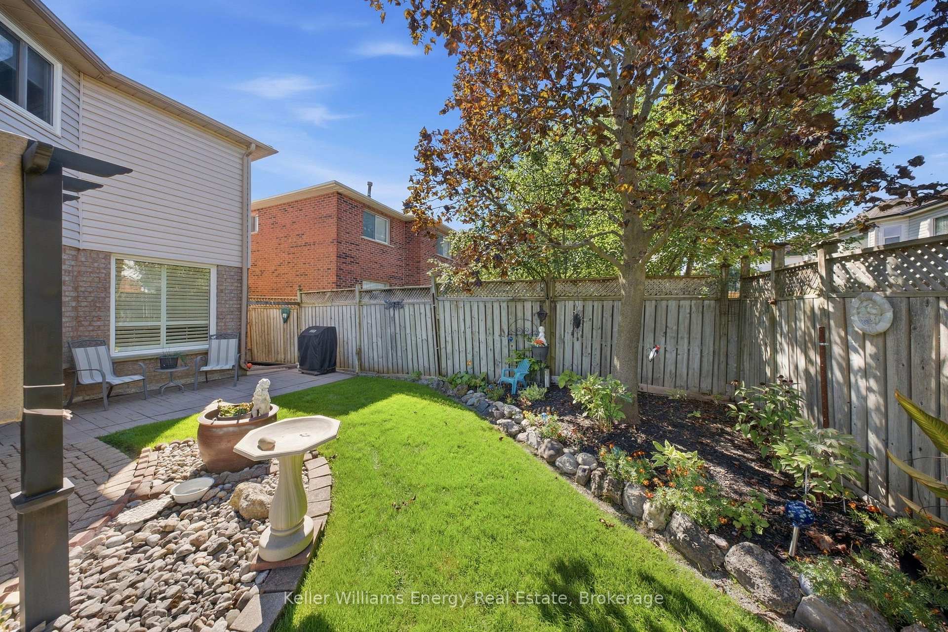 Photo 47 of 1083 Ridge Valley Drive, Oshawa, Pinecrest — HOMEH