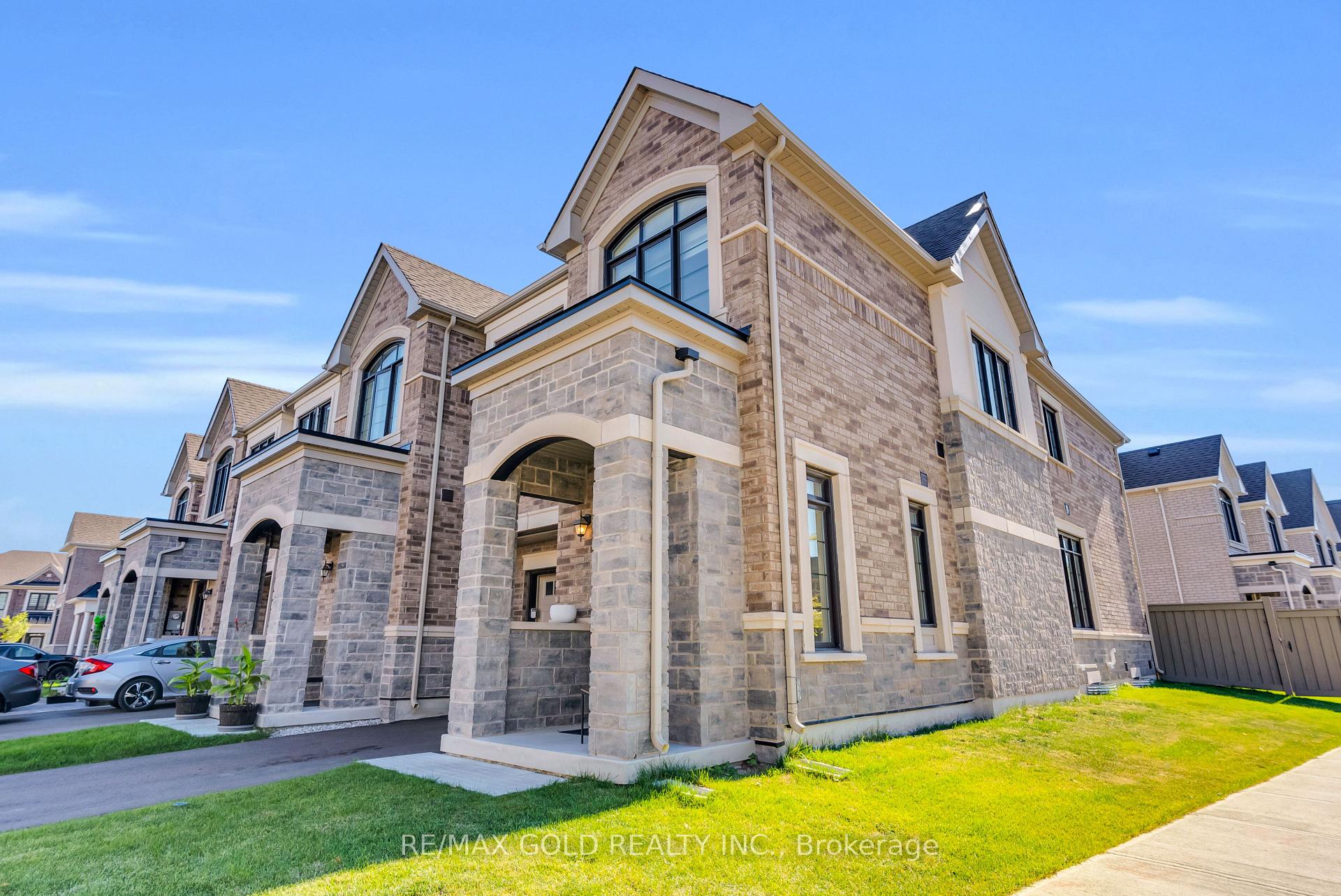 Photo 5 of 472 Celandine Terrace, Milton, Walker — HOMEH