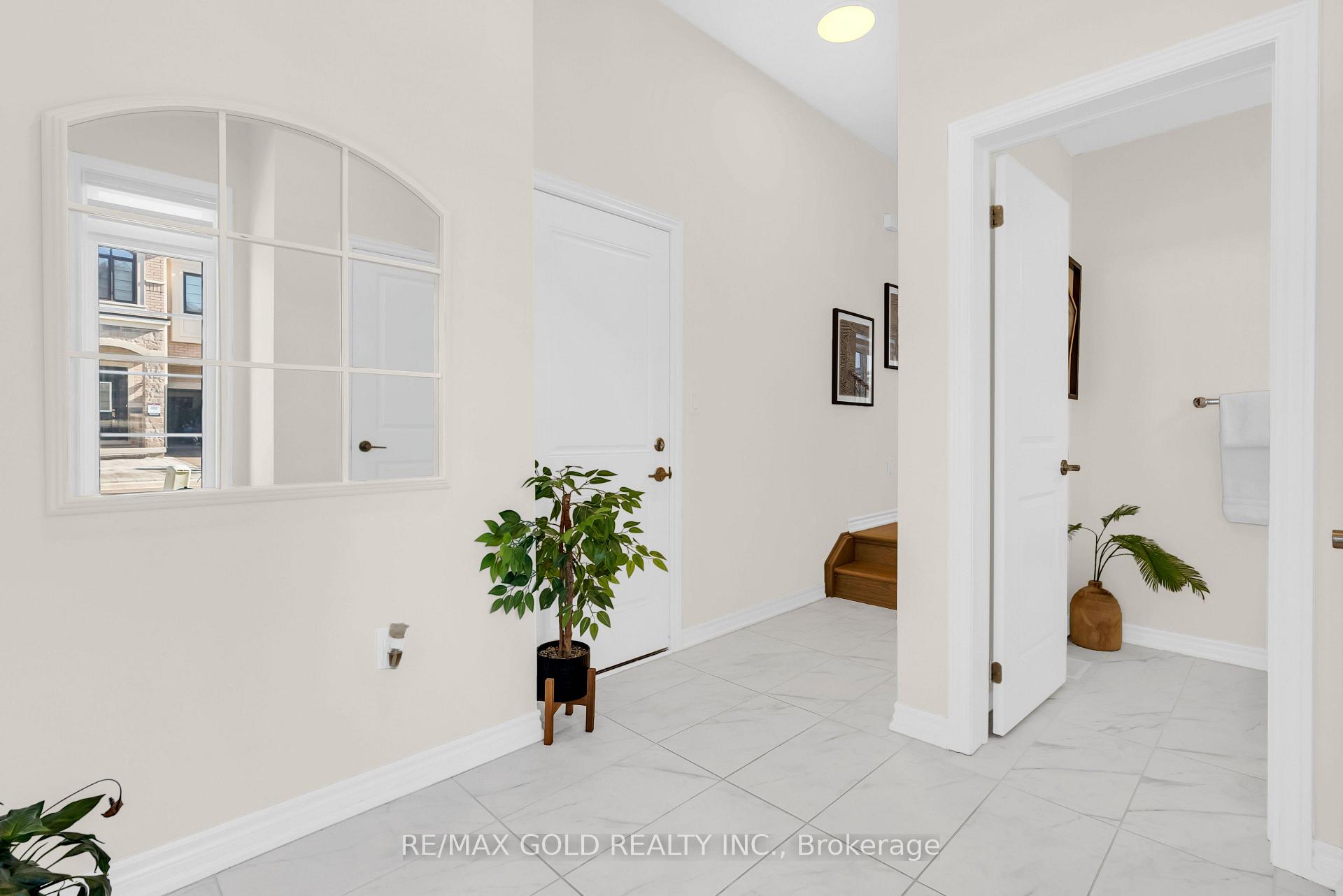 Photo 8 of 472 Celandine Terrace, Milton, Walker — HOMEH