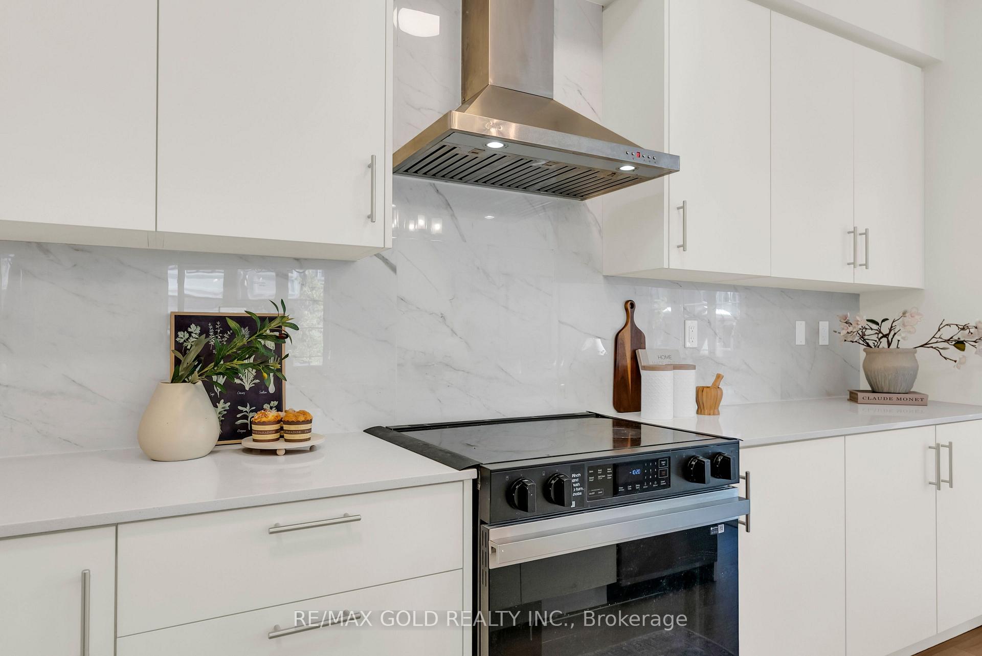 Photo 24 of 472 Celandine Terrace, Milton, Walker — HOMEH