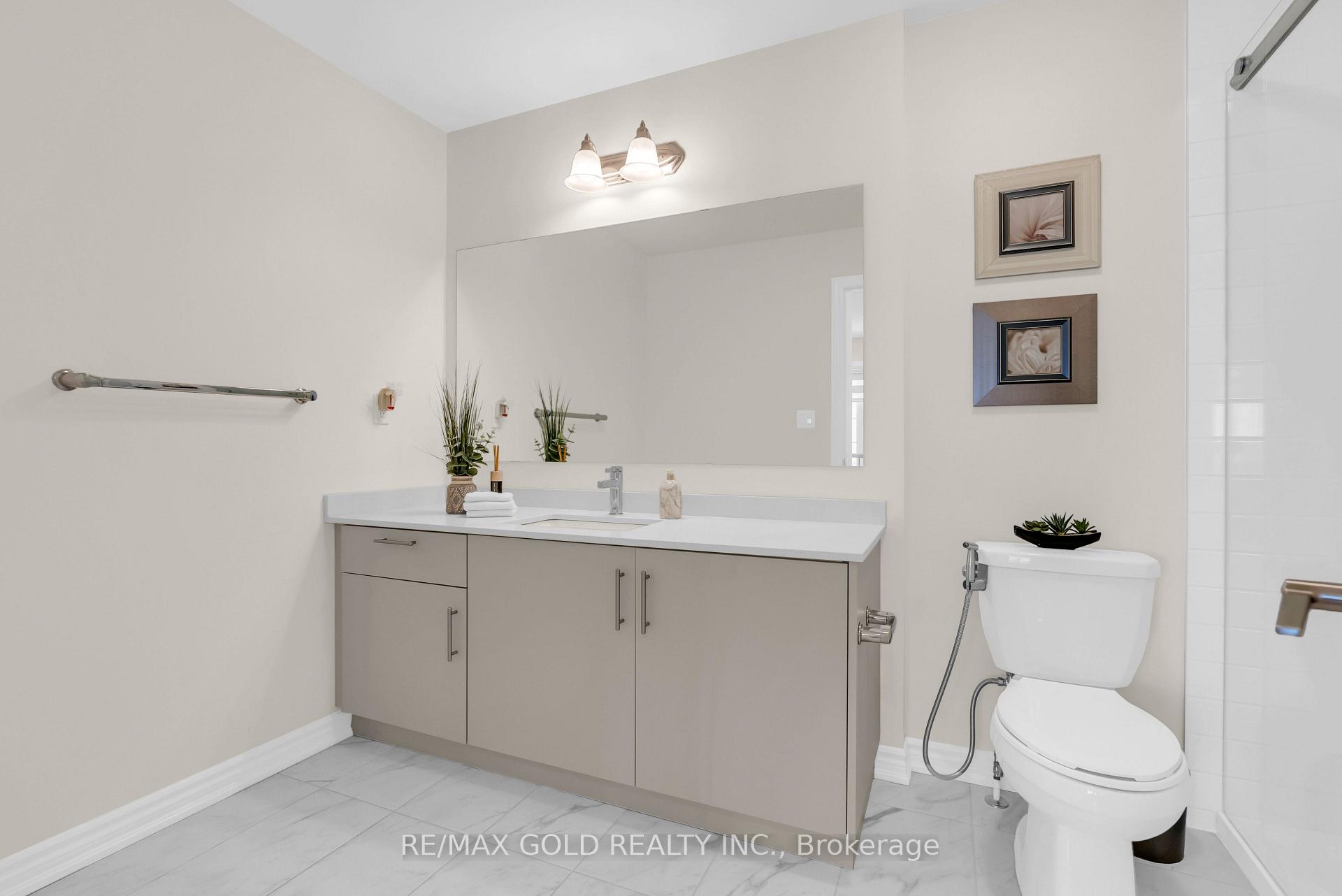 Photo 36 of 472 Celandine Terrace, Milton, Walker — HOMEH