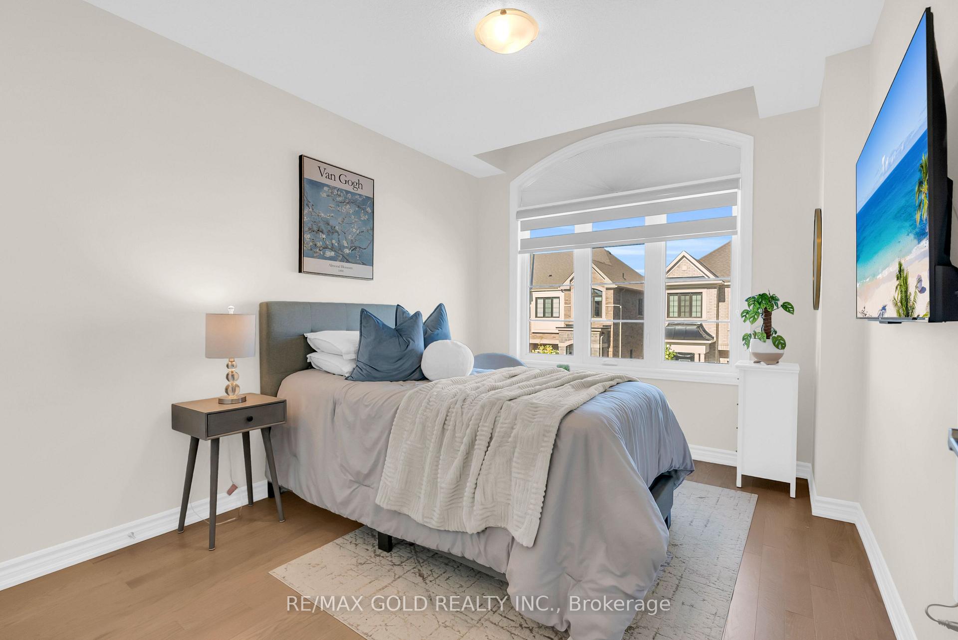 Photo 38 of 472 Celandine Terrace, Milton, Walker — HOMEH