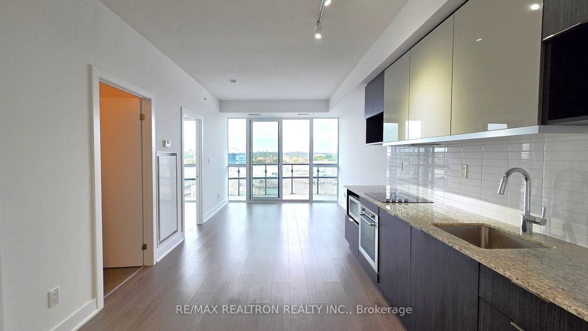 Photo 3 of 99 The Donway W, North York, Banbury-Don Mills — HOMEH