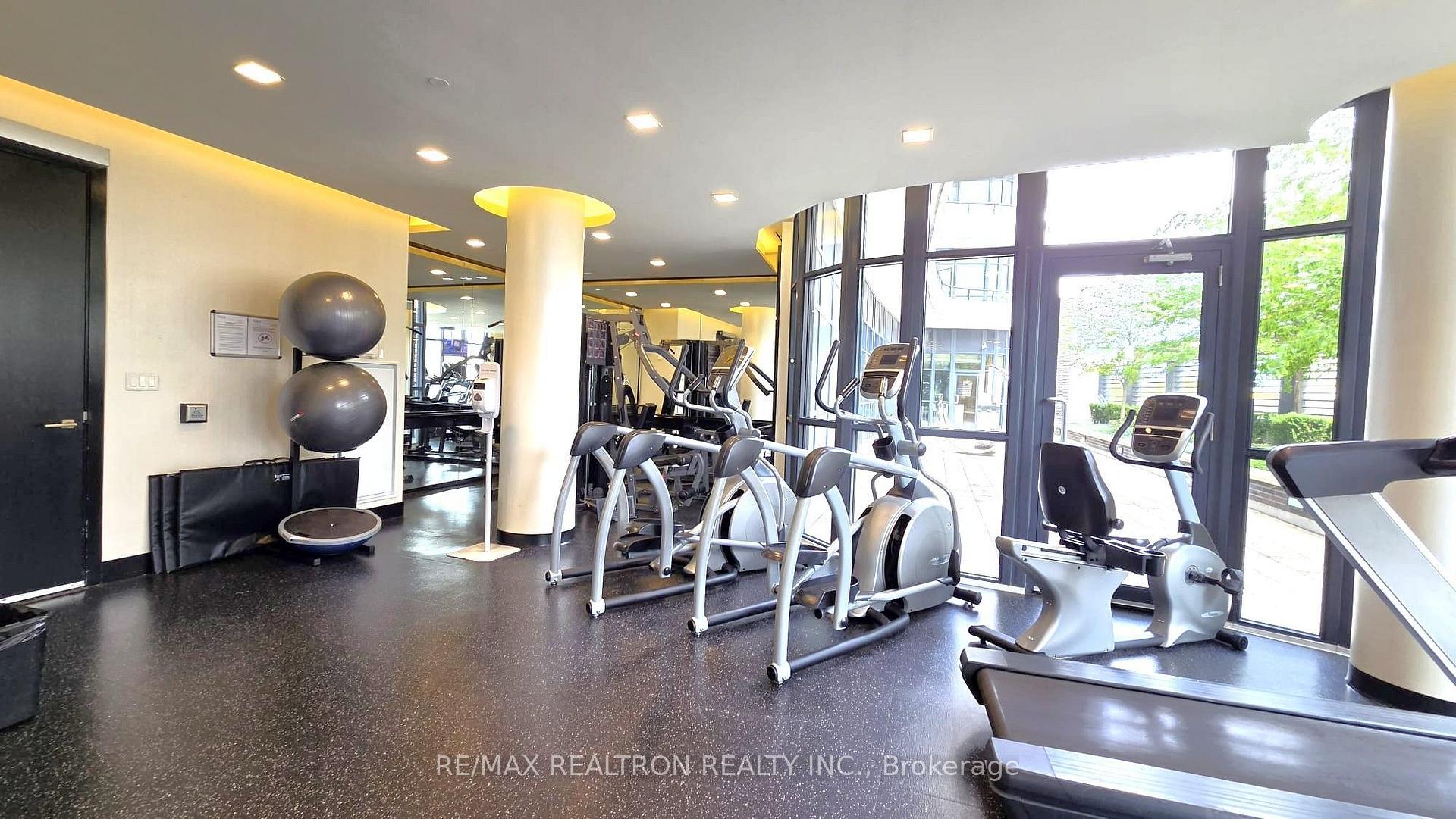 Photo 14 of 99 The Donway W, North York, Banbury-Don Mills — HOMEH