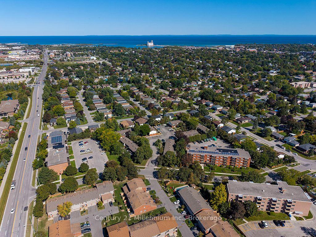 Photo 42 of 541 Tenth Street, Collingwood — HOMEH