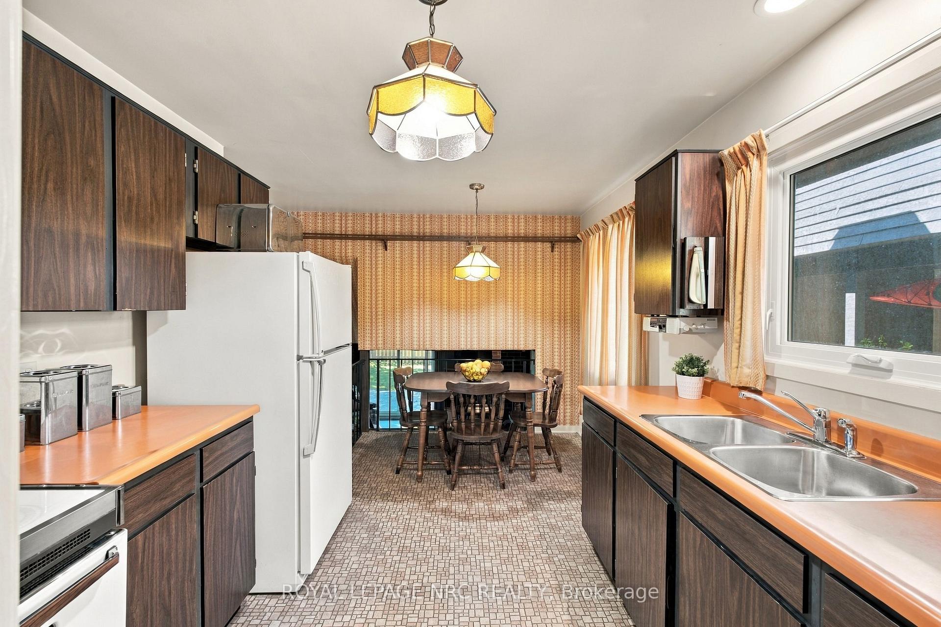 Photo 12 of 28 The Cedars Street, St. Catharines, Vine/Linwell — HOMEH
