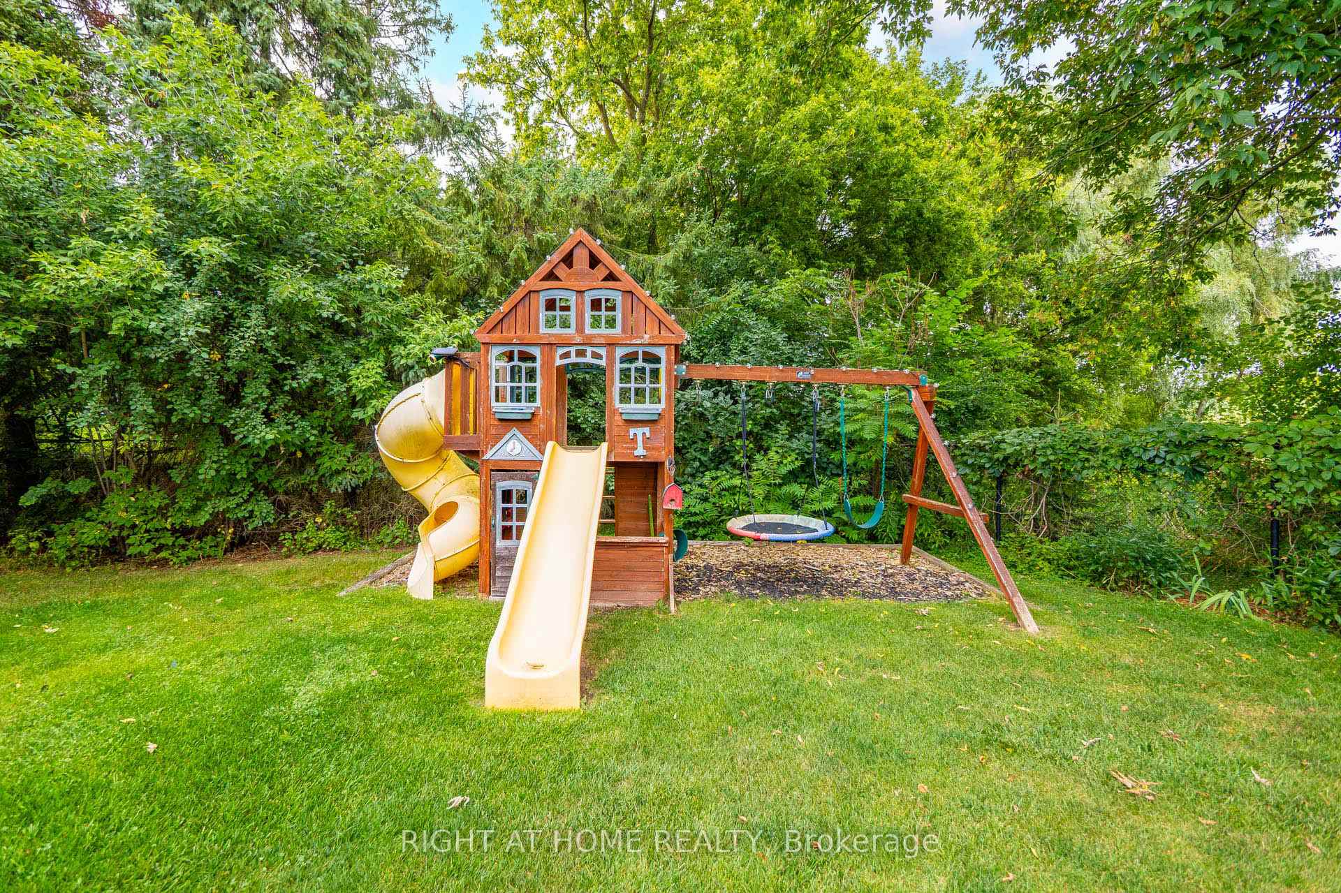 Photo 43 of 11749 Tenth Line, Halton Hills, Rural Halton Hills — HOMEH