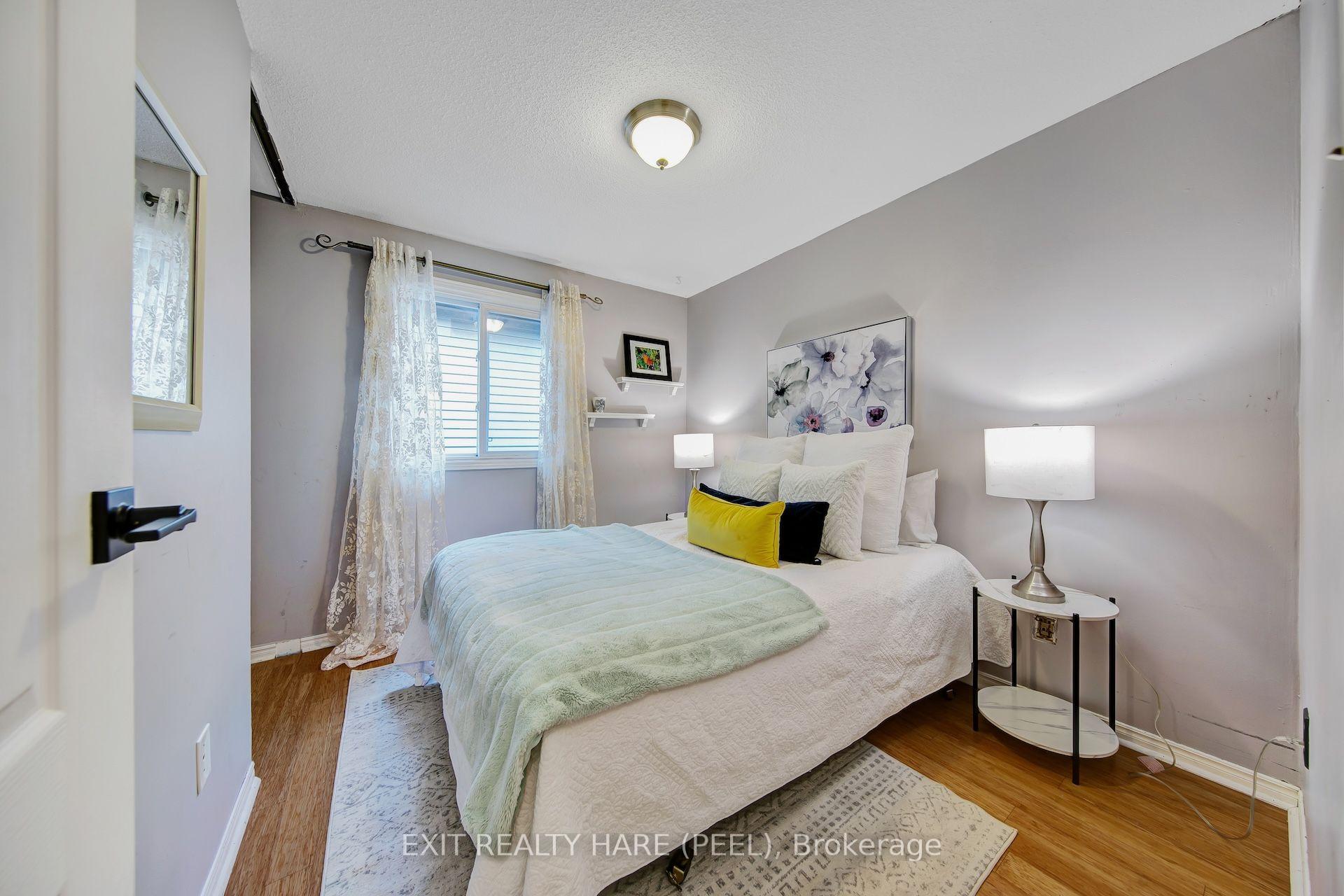 Photo 21 of 48 Nanport Street, Brampton, Westgate — HOMEH
