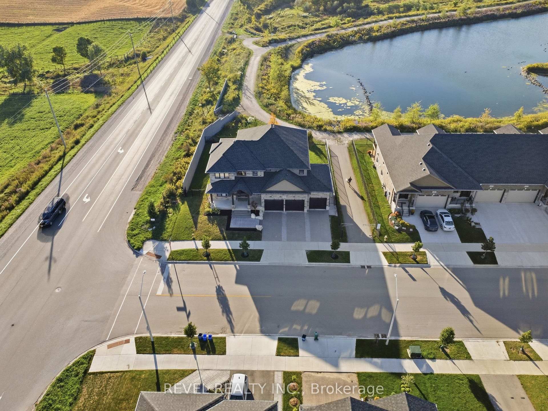 Photo 32 of 259 Timber Trail Road, Woolwich — HOMEH