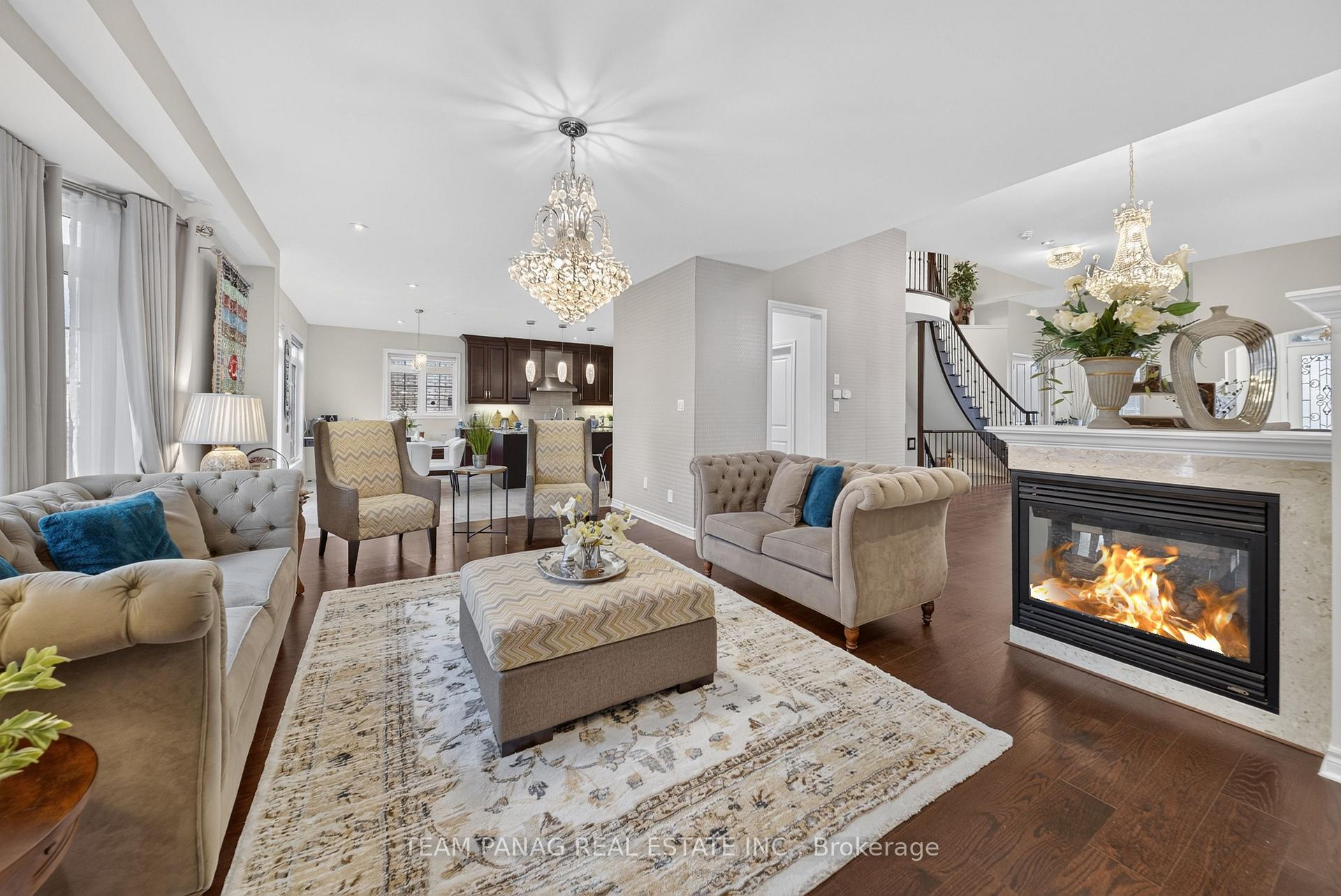 Photo 14 of 1 Astrantia Way, Brampton, Credit Valley — HOMEH
