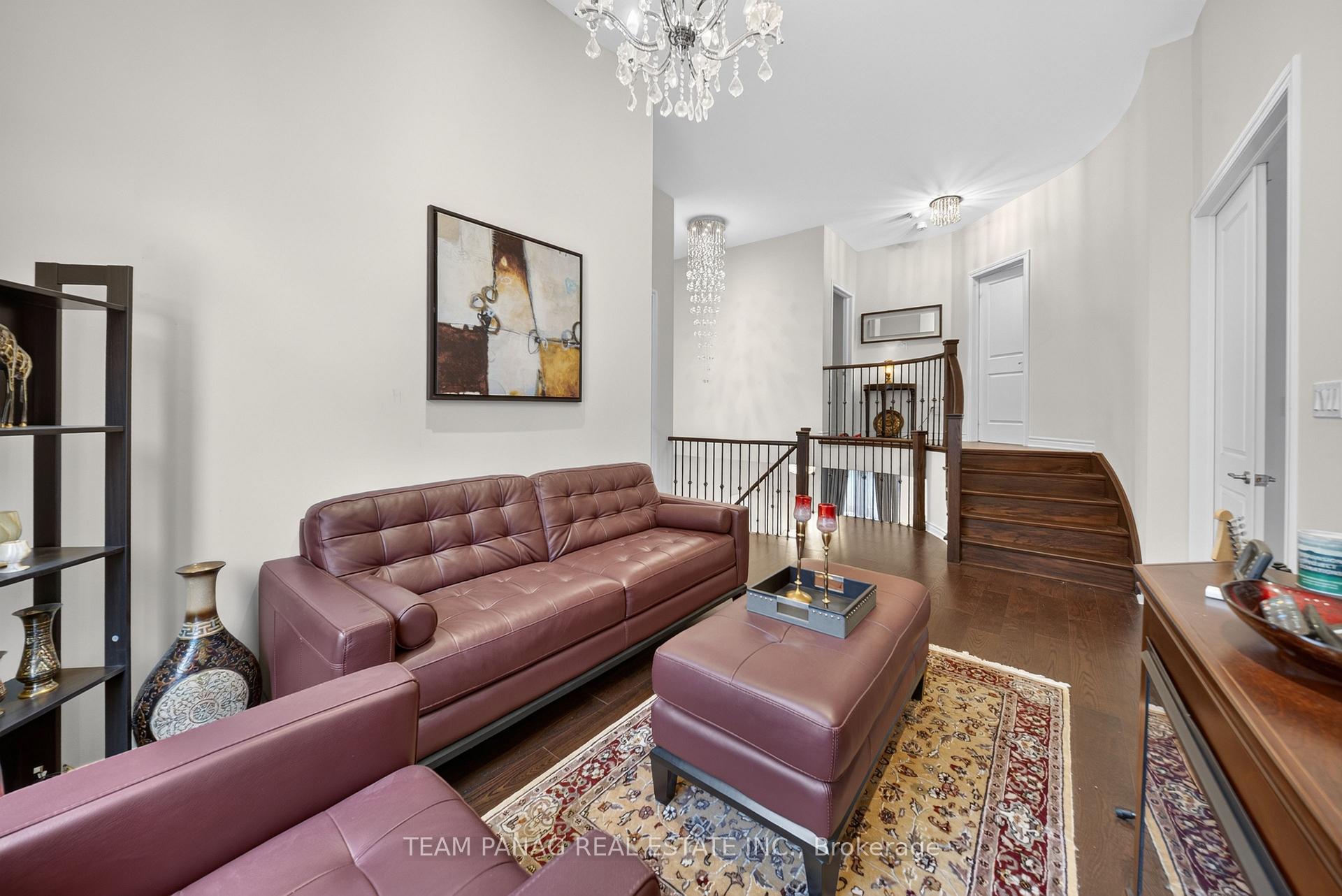 Photo 27 of 1 Astrantia Way, Brampton, Credit Valley — HOMEH