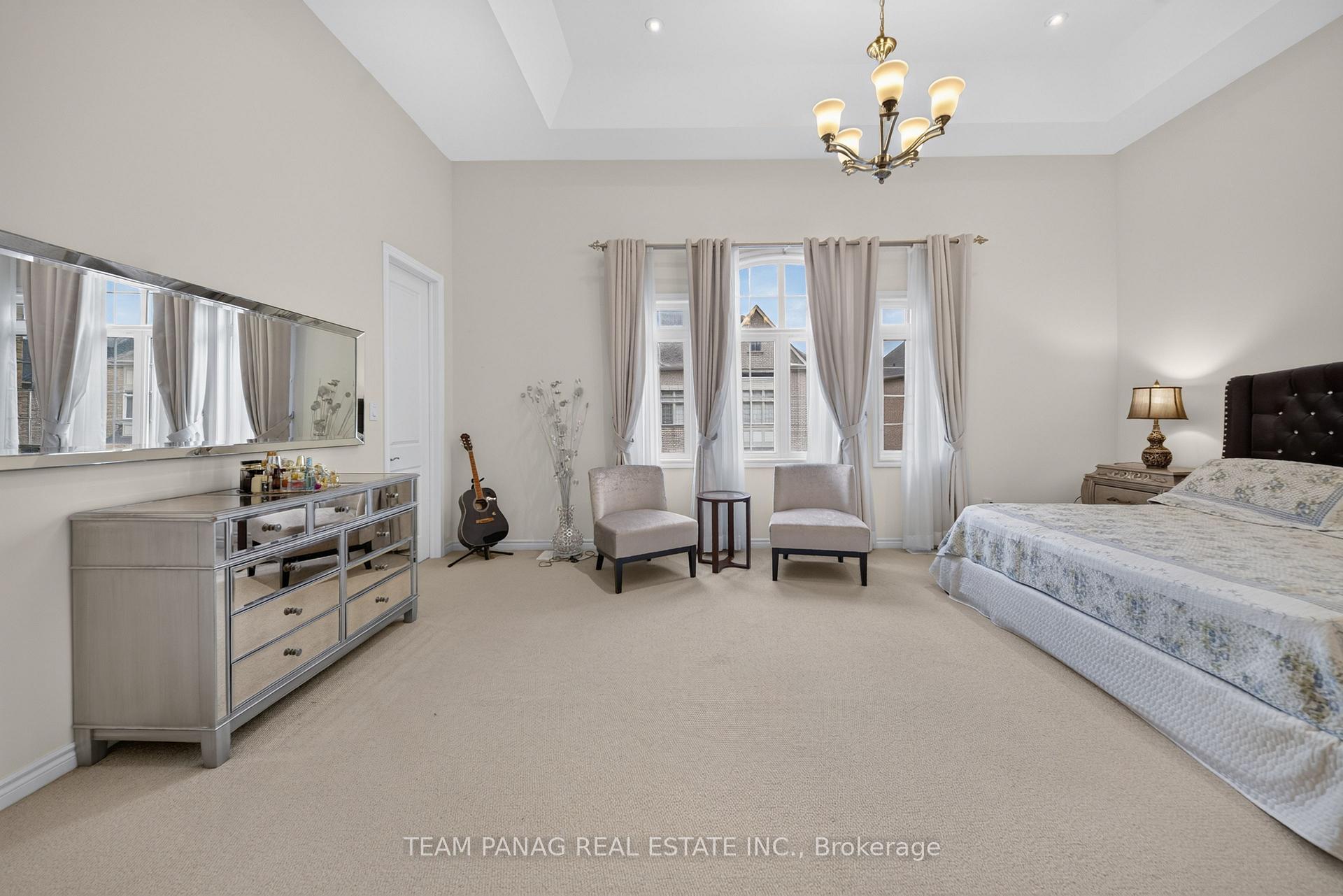 Photo 31 of 1 Astrantia Way, Brampton, Credit Valley — HOMEH