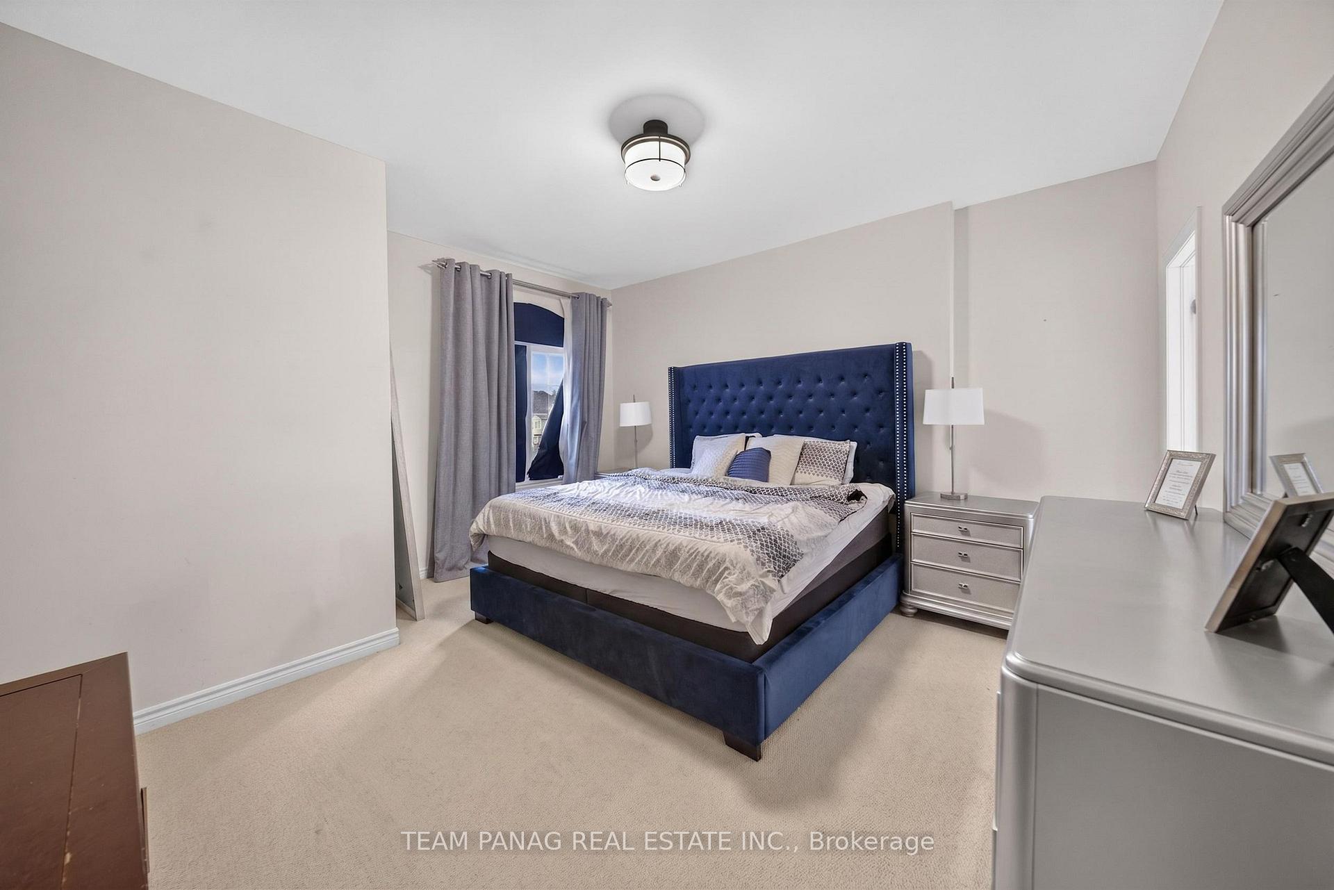Photo 39 of 1 Astrantia Way, Brampton, Credit Valley — HOMEH
