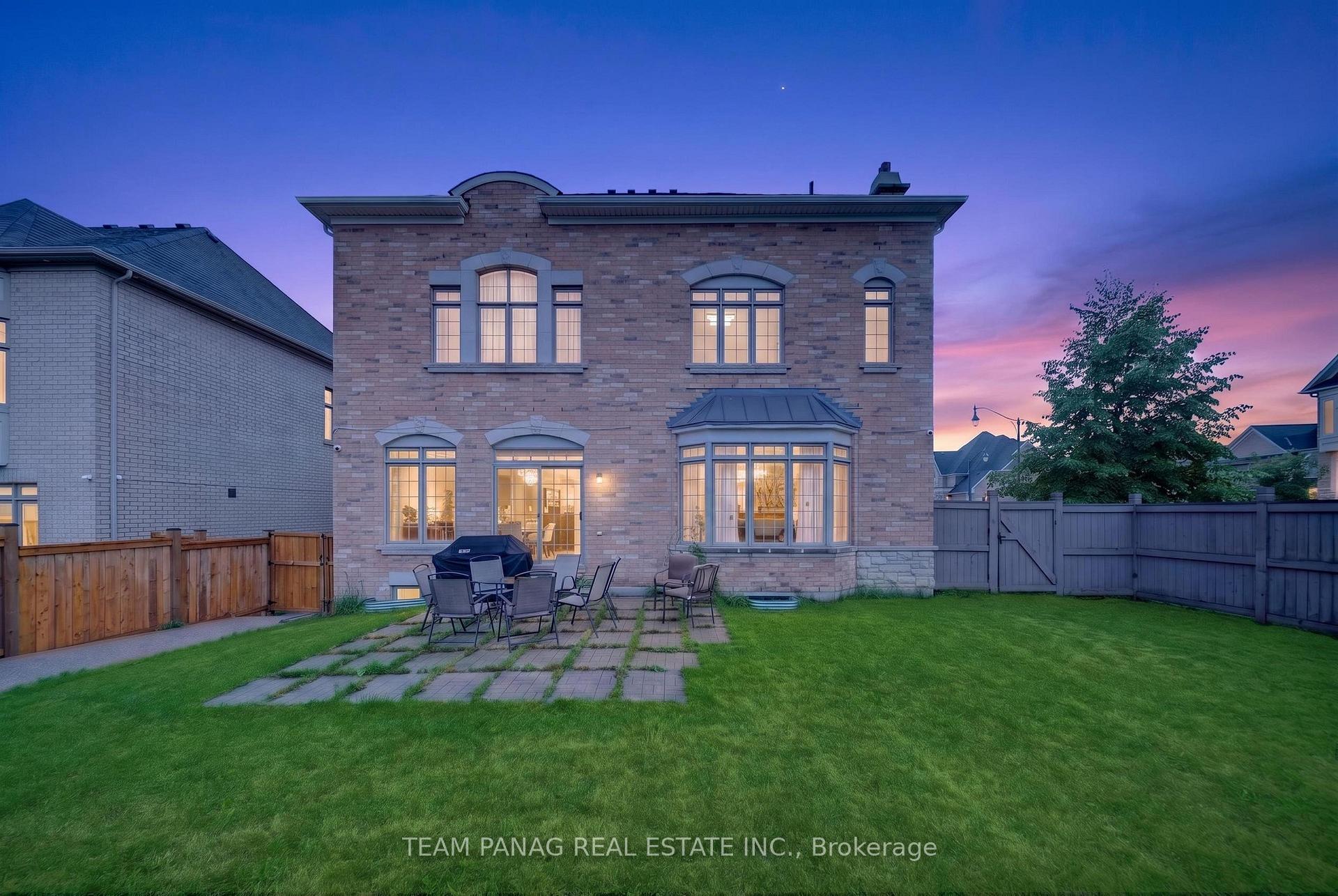 Photo 49 of 1 Astrantia Way, Brampton, Credit Valley — HOMEH