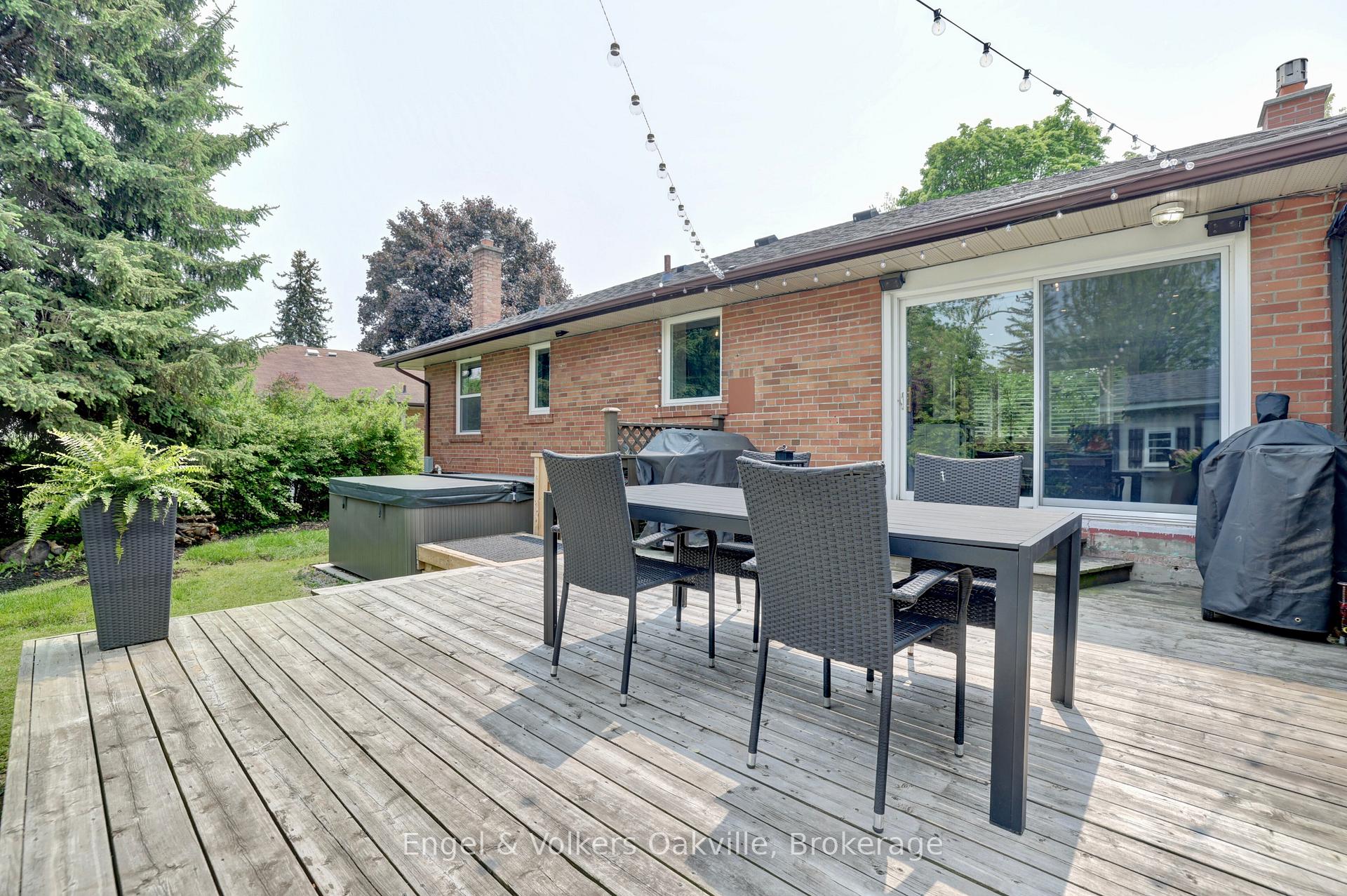 Photo 31 of 465 Fourth Line, Oakville, West — HOMEH
