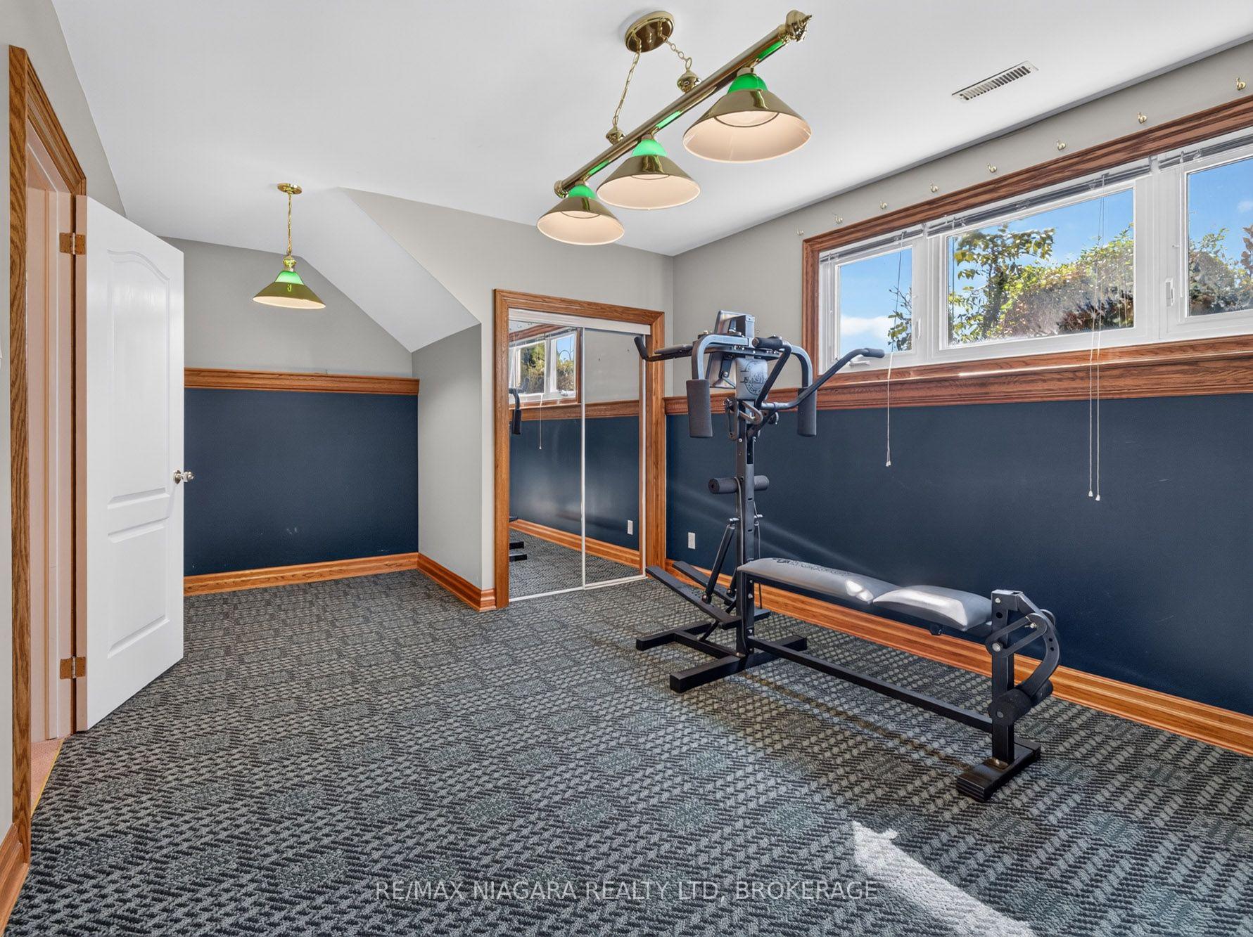Photo 19 of 7905 Salisbury Place, Niagara Falls, West Wood — HOMEH