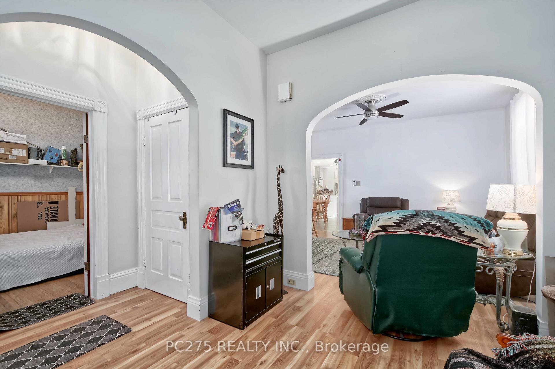 Photo 7 of 20 Maple Street, St. Thomas — HOMEH