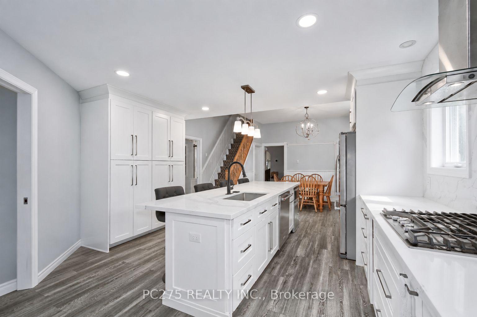 Photo 17 of 20 Maple Street, St. Thomas — HOMEH