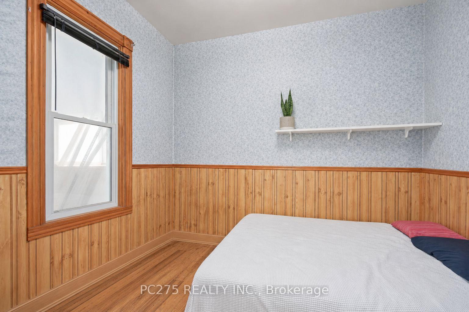 Photo 21 of 20 Maple Street, St. Thomas — HOMEH