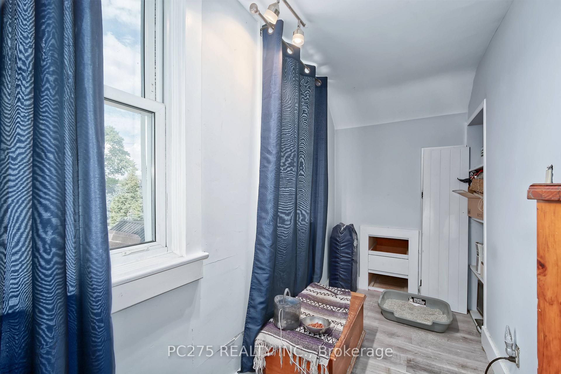Photo 33 of 20 Maple Street, St. Thomas — HOMEH