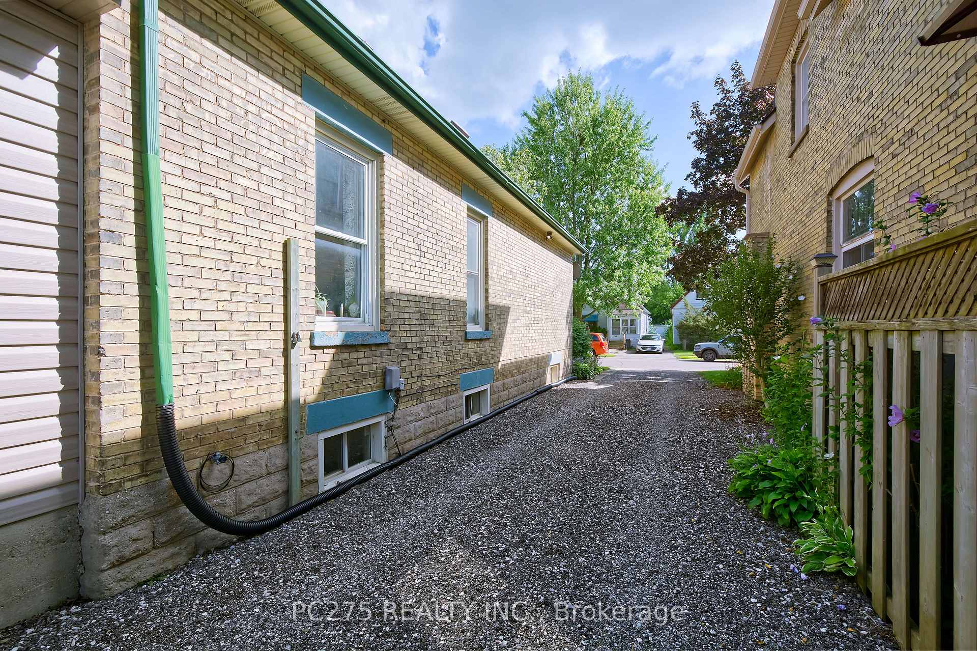 Photo 36 of 20 Maple Street, St. Thomas — HOMEH