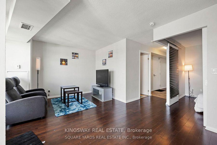 Photo 17 of Unit 1062, 209 Fort York Boulevard, Toronto, Niagara — HOMEH
