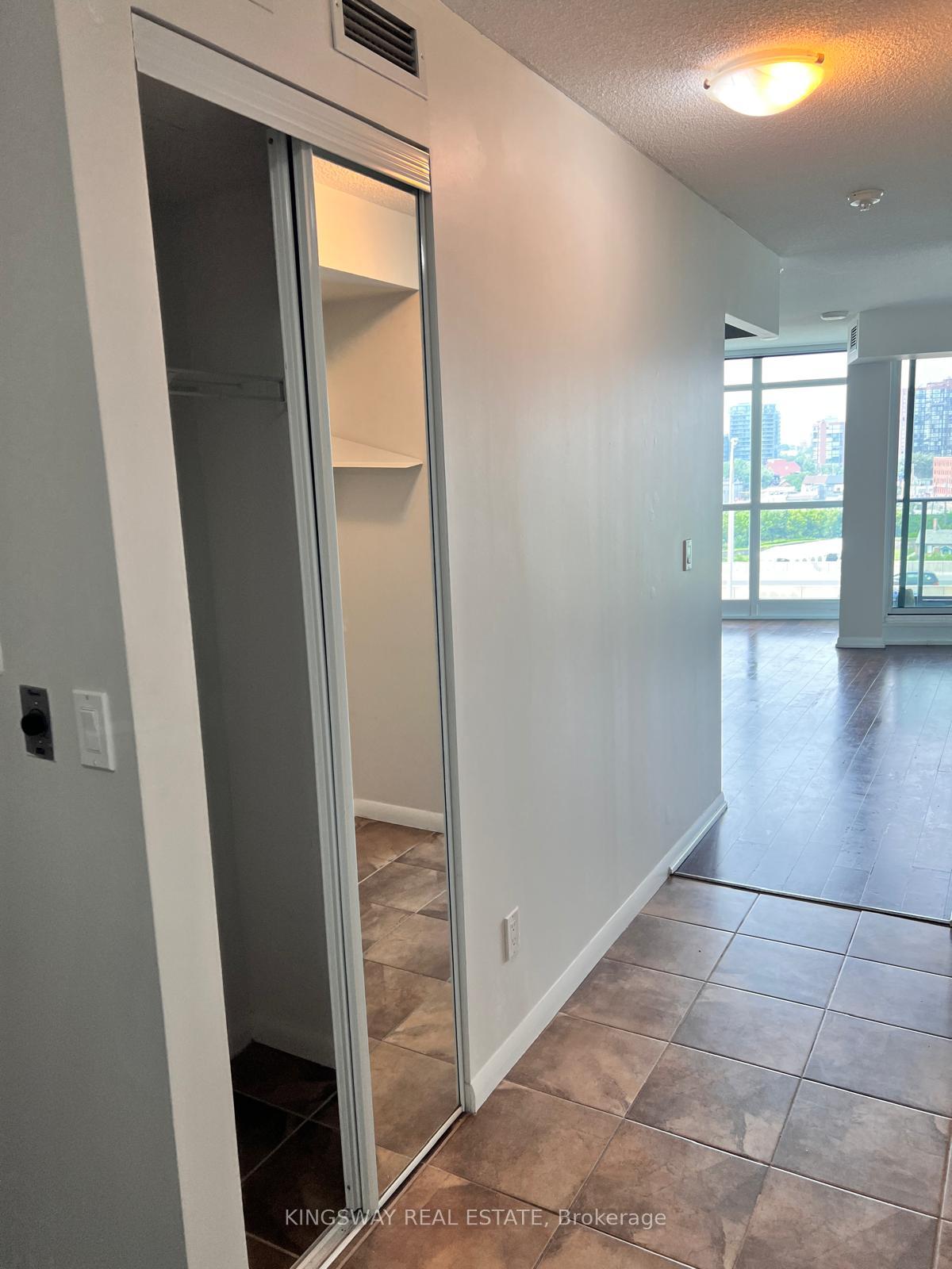 Photo 30 of Unit 1062, 209 Fort York Boulevard, Toronto, Niagara — HOMEH