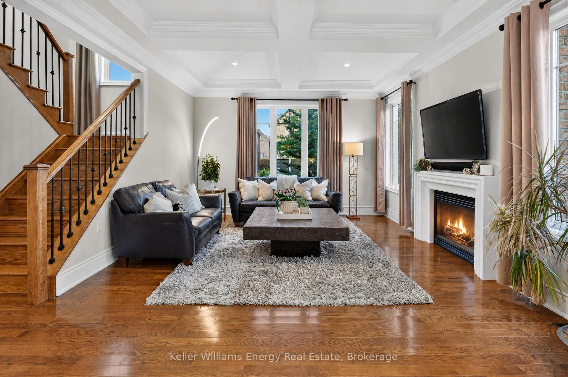 Photo 10 of 59 Venkata Drive, Vaughan, Kleinburg — HOMEH